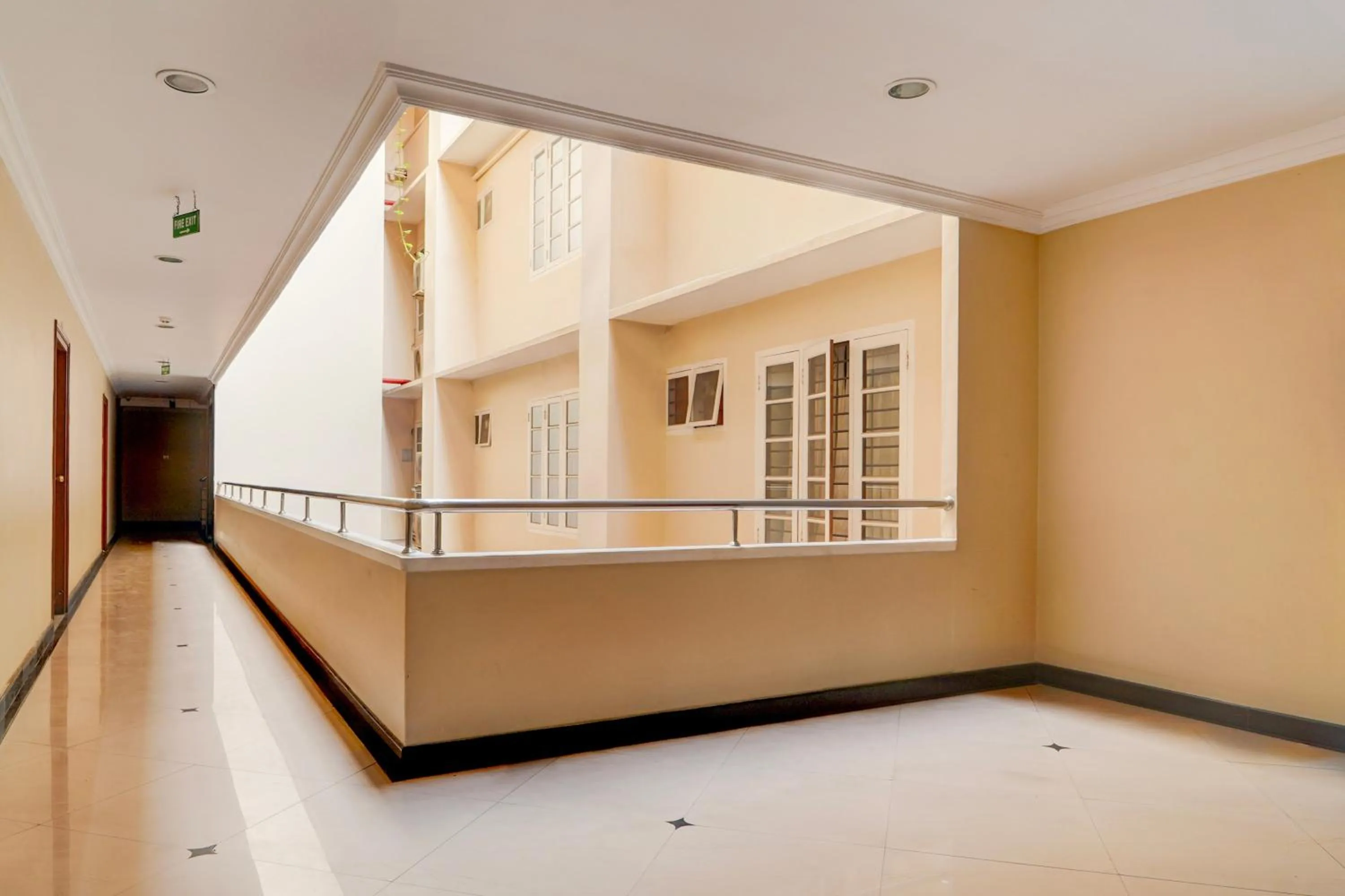 Lobby or reception in Super Townhouse MG Road Trivandrum Formerly Nandanam Park