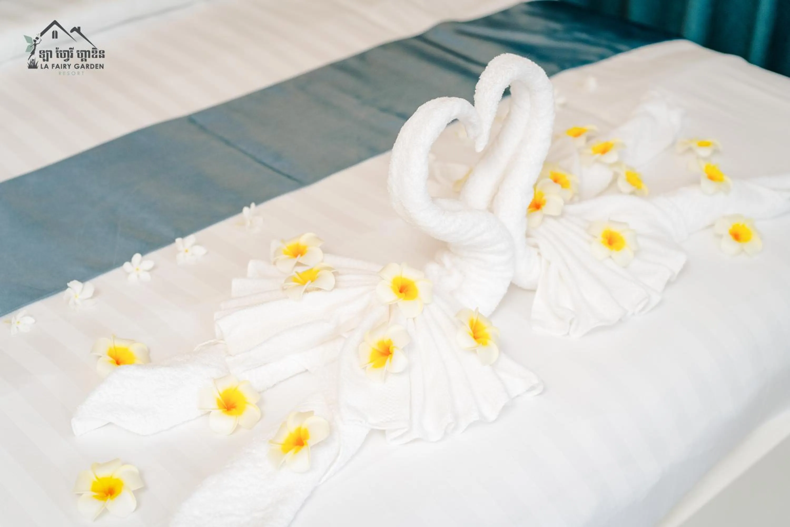 Bed in La Fairy Garden Resort