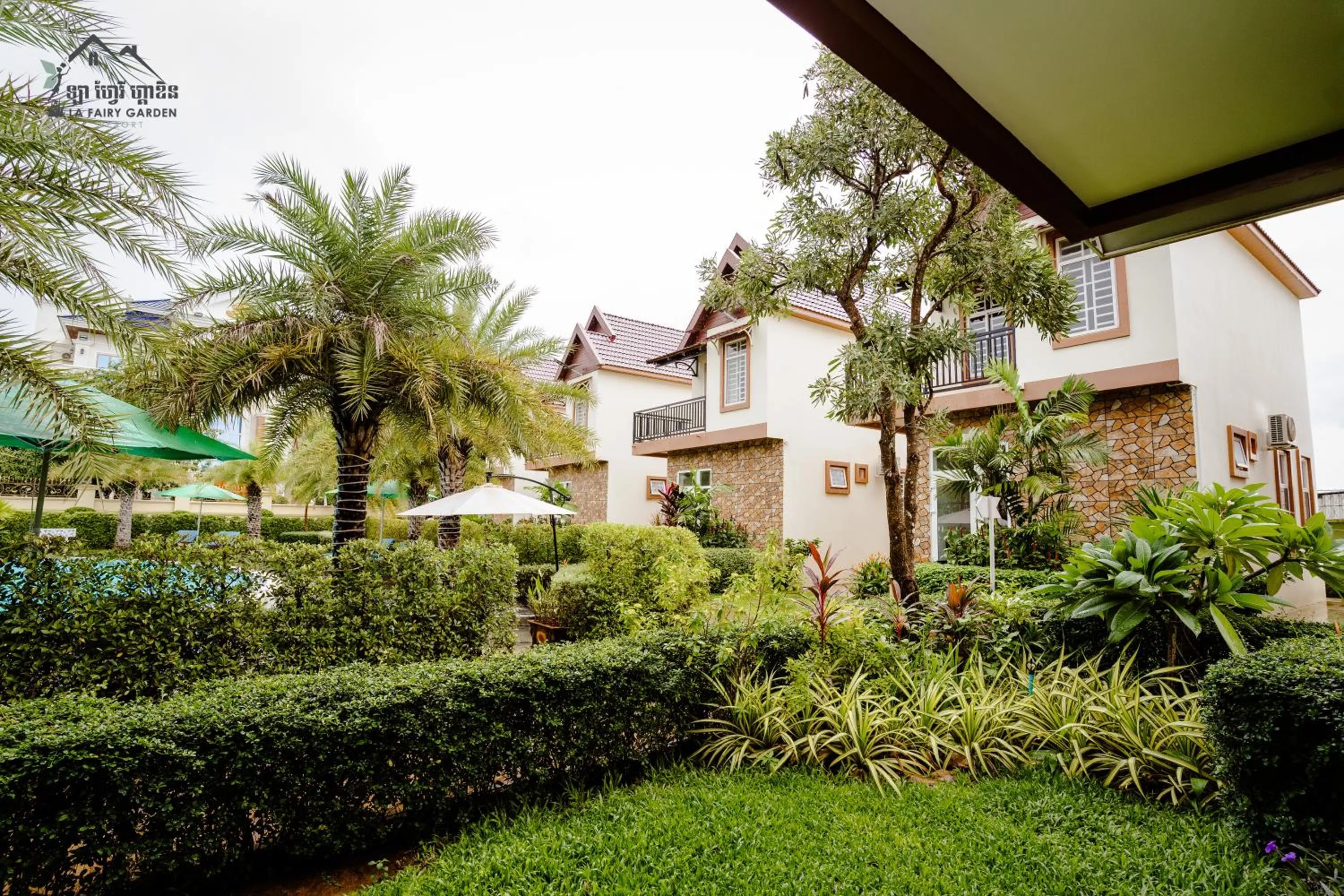 Inner courtyard view in La Fairy Garden Resort