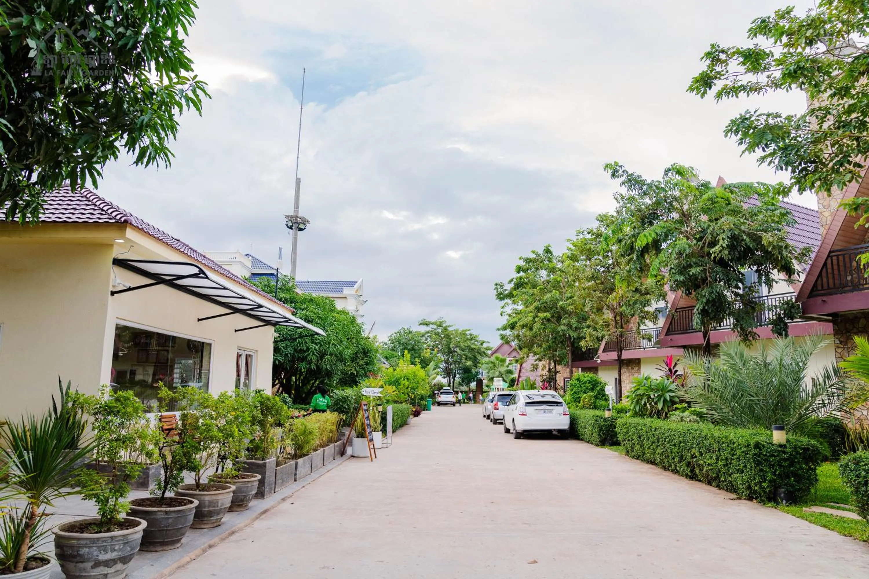 Day in La Fairy Garden Resort