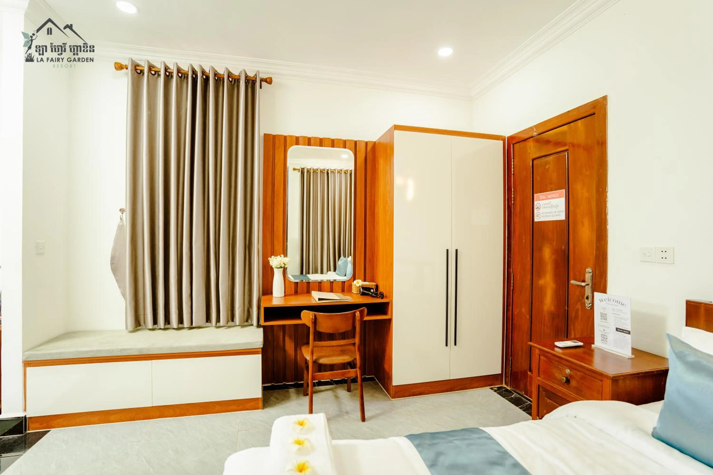 Bedroom, Bed in La Fairy Garden Resort