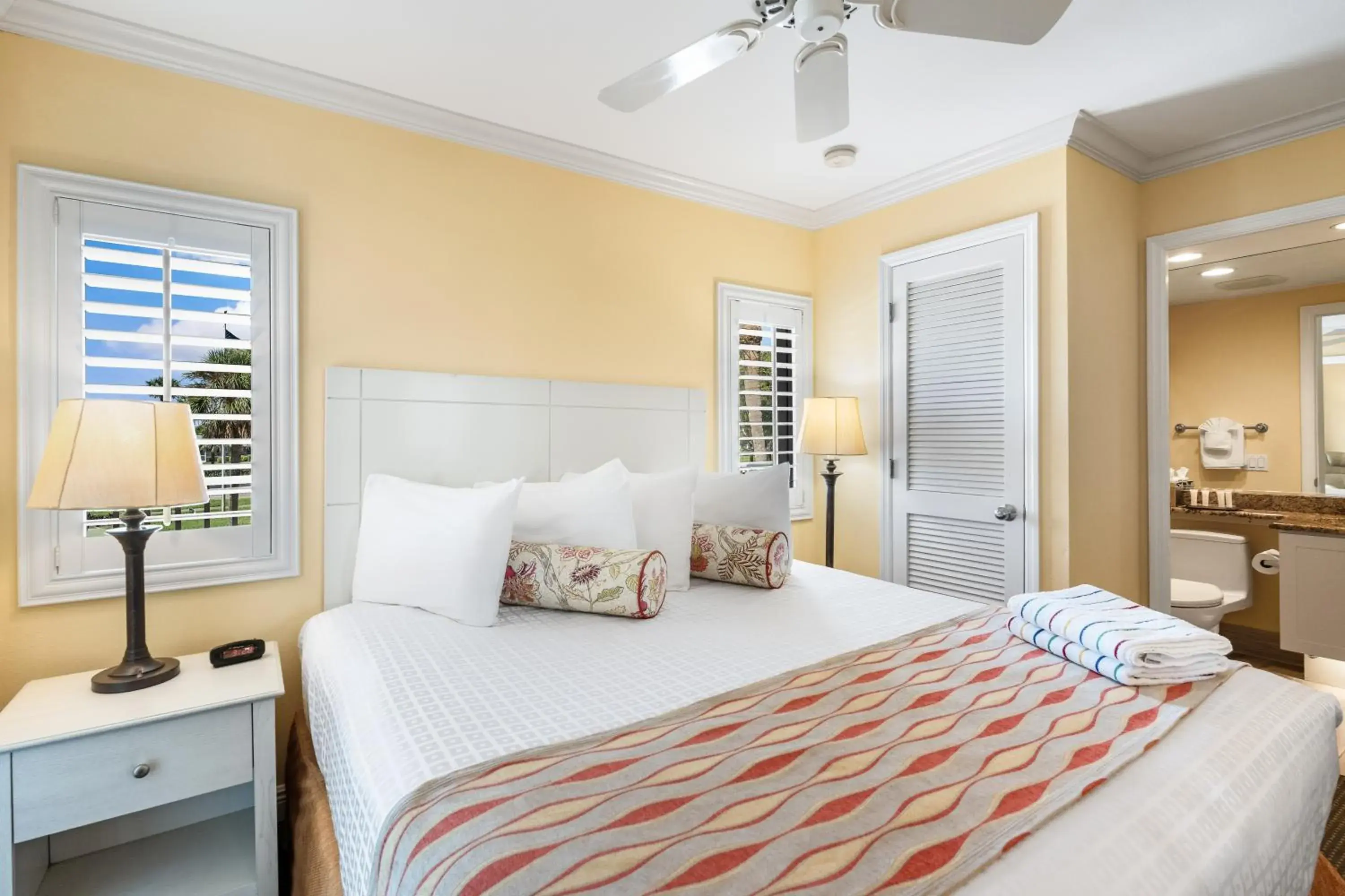 Premier Suite with One King Bed in Inn at the Beach-Venice FLORIDA Premier Suite with One King Bed in Inn at the Beach-Venice FLORIDA