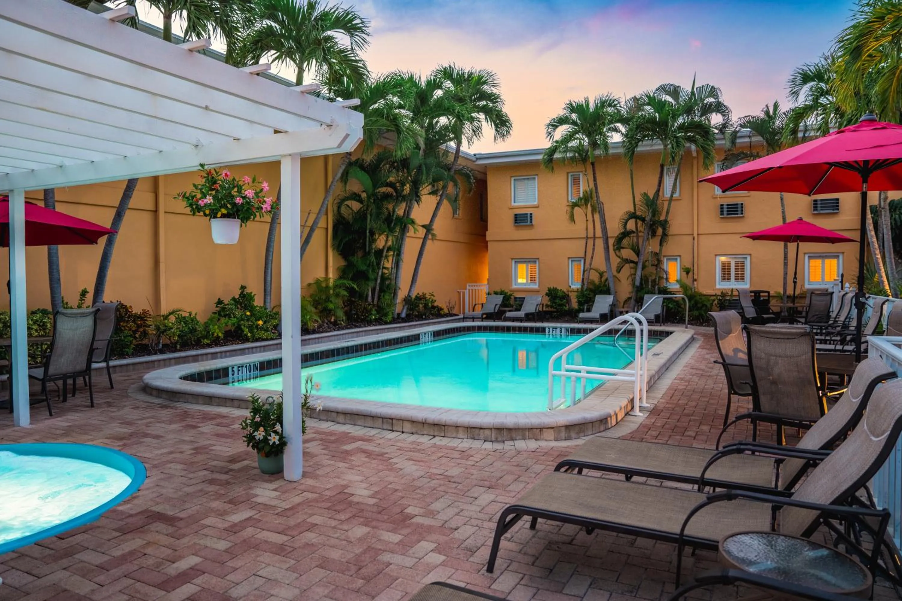 Swimming pool in Inn at the Beach-Venice FLORIDA