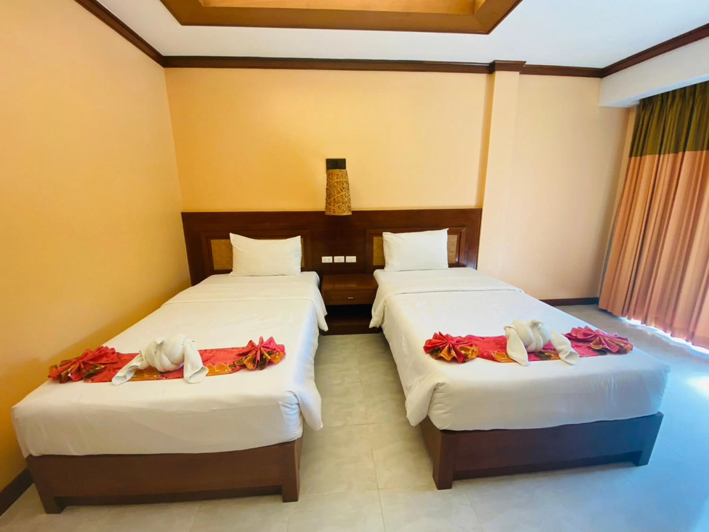 Superior Twin Room in Apartel at Lanta Resort