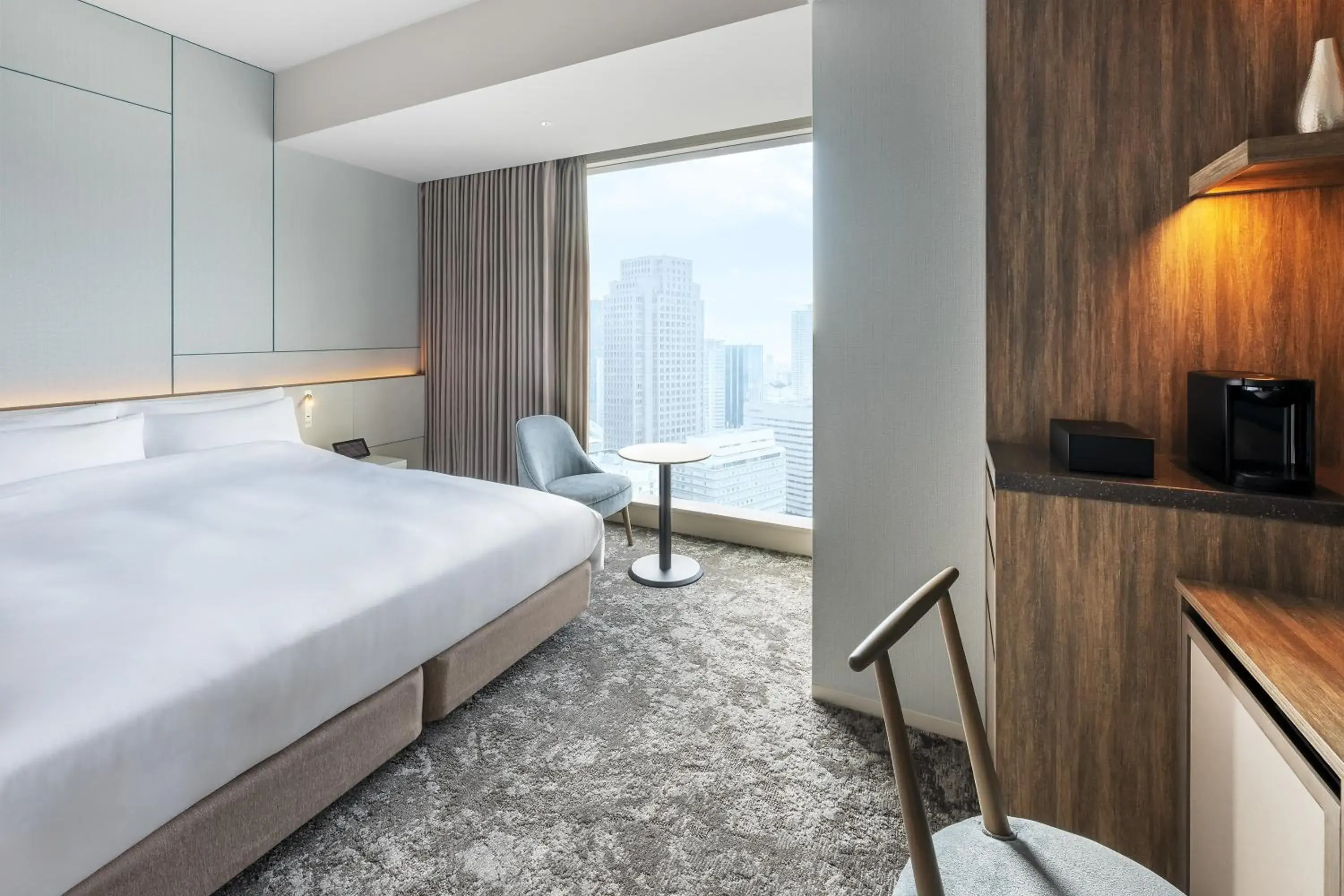 Standard Double Room in Hotel Hankyu GRAN RESPIRE OSAKA Standard Double Room in Hotel Hankyu GRAN RESPIRE OSAKA