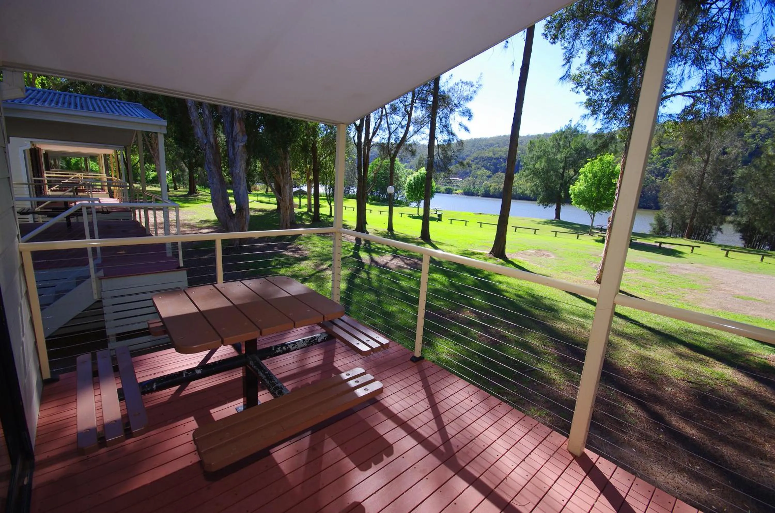 Facade/entrance in Del Rio Riverside Resort