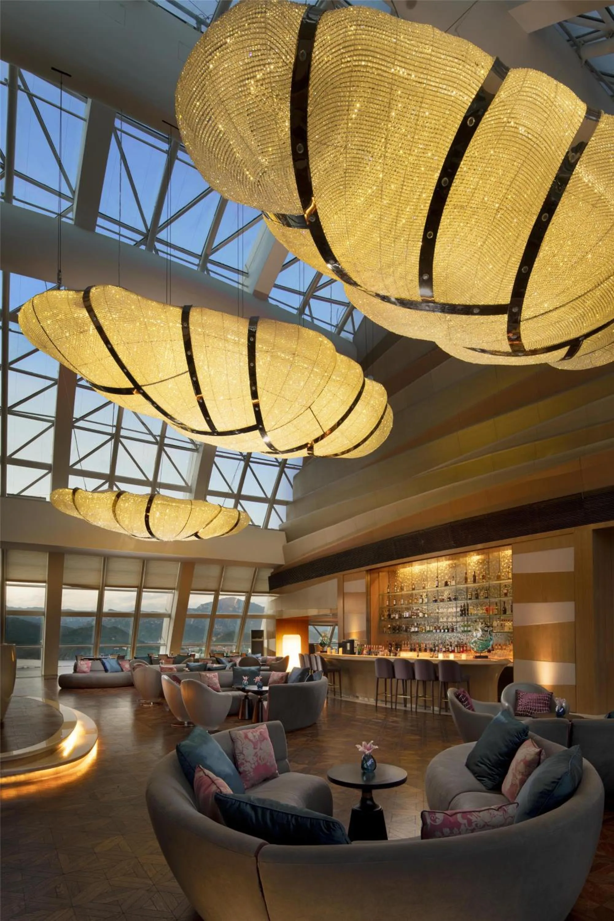 Restaurant/places to eat in Sunrise Kempinski Hotel Beijing