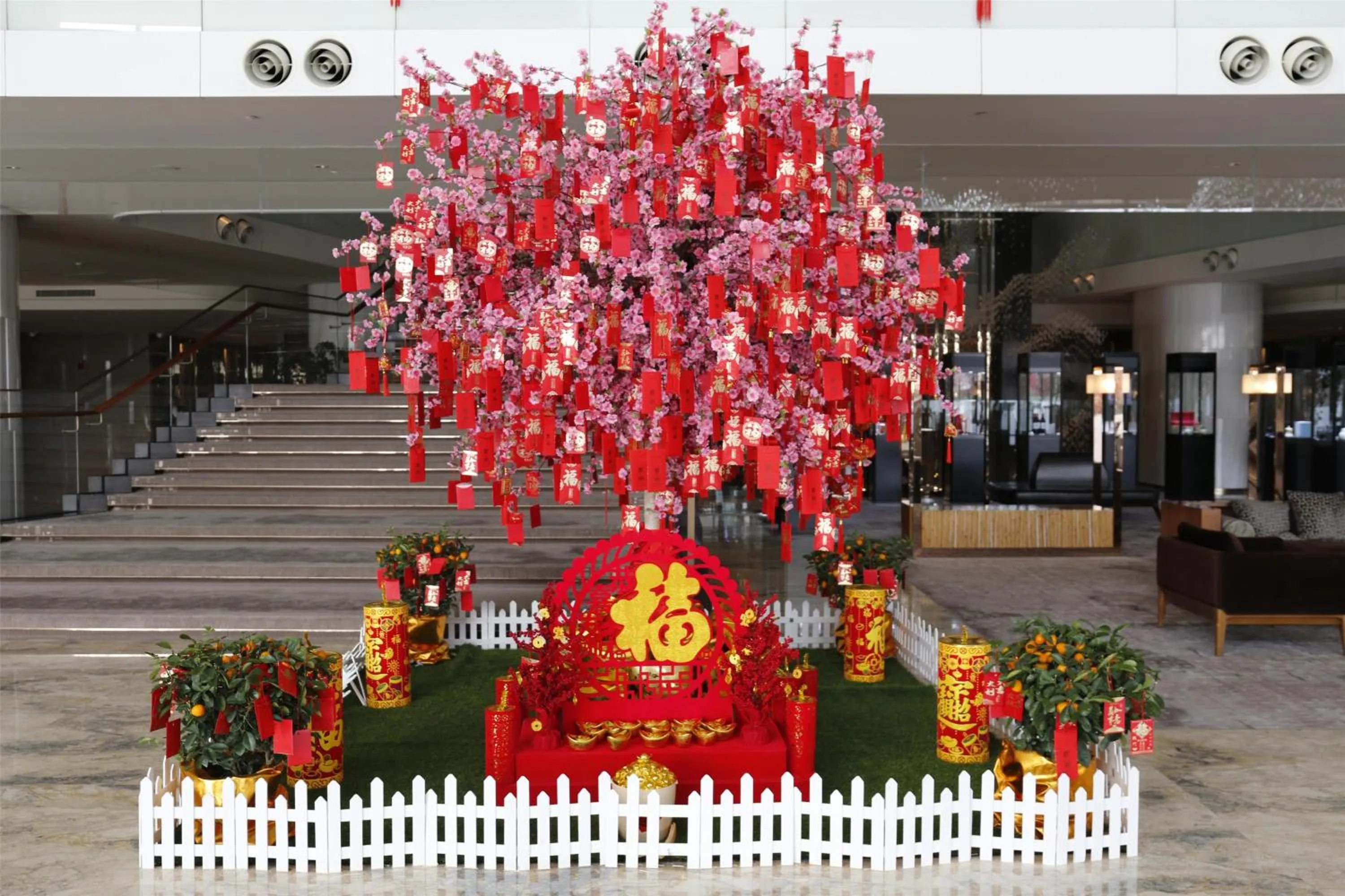 Lobby or reception in Sunrise Kempinski Hotel Beijing