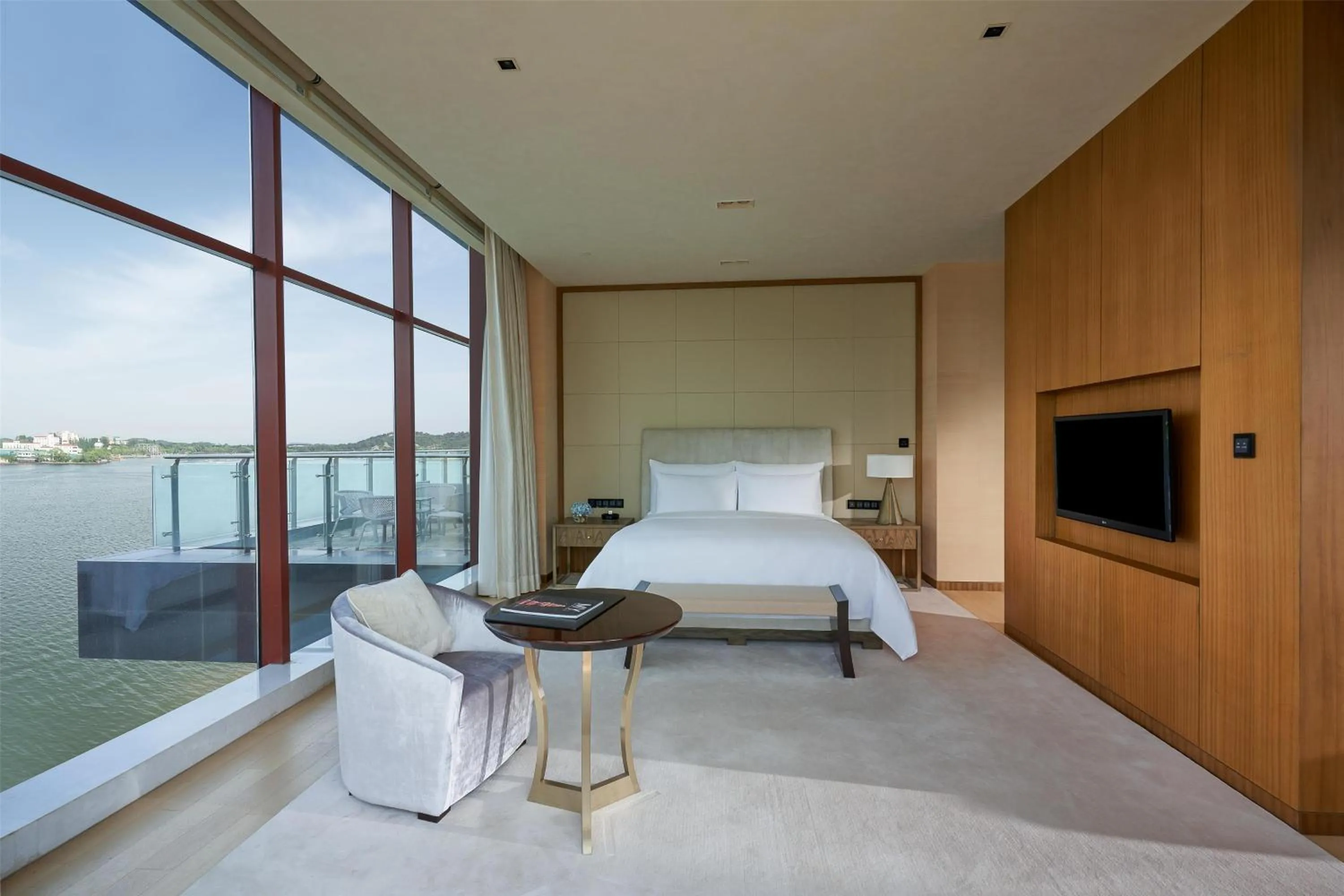 Bedroom, Bed in Yanqi Hotel, Managed by Kempinski