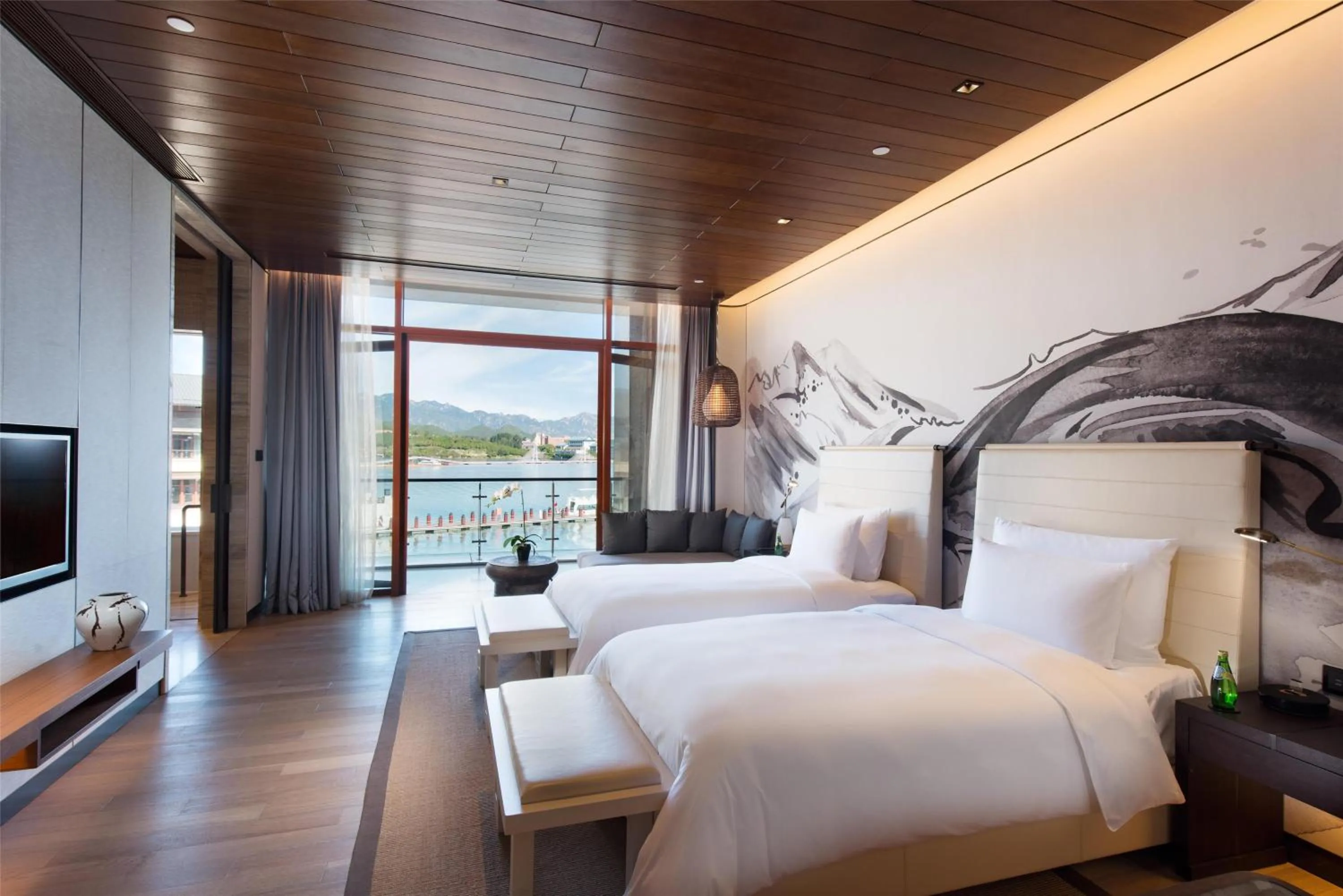 Bedroom, Bed in Yanqi Hotel, Managed by Kempinski