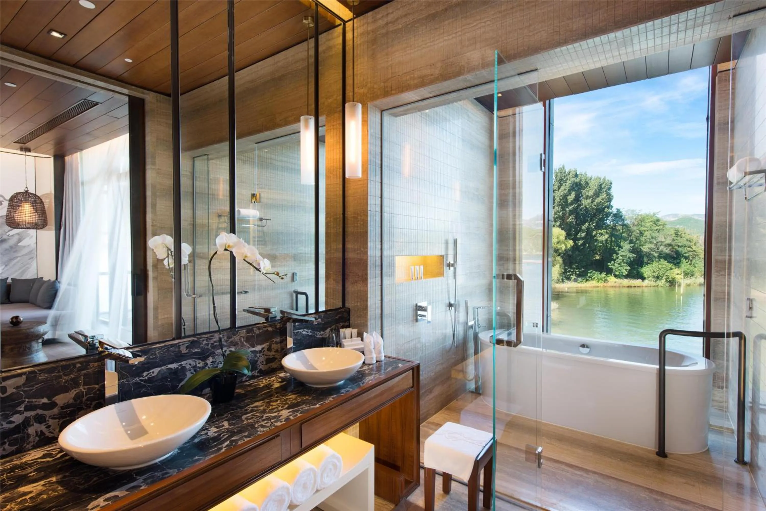 Photo of the whole room in Yanqi Hotel, Managed by Kempinski