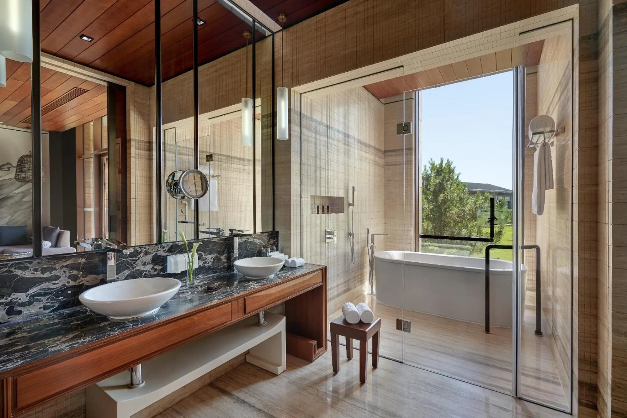 Toilet in Yanqi Hotel, Managed by Kempinski