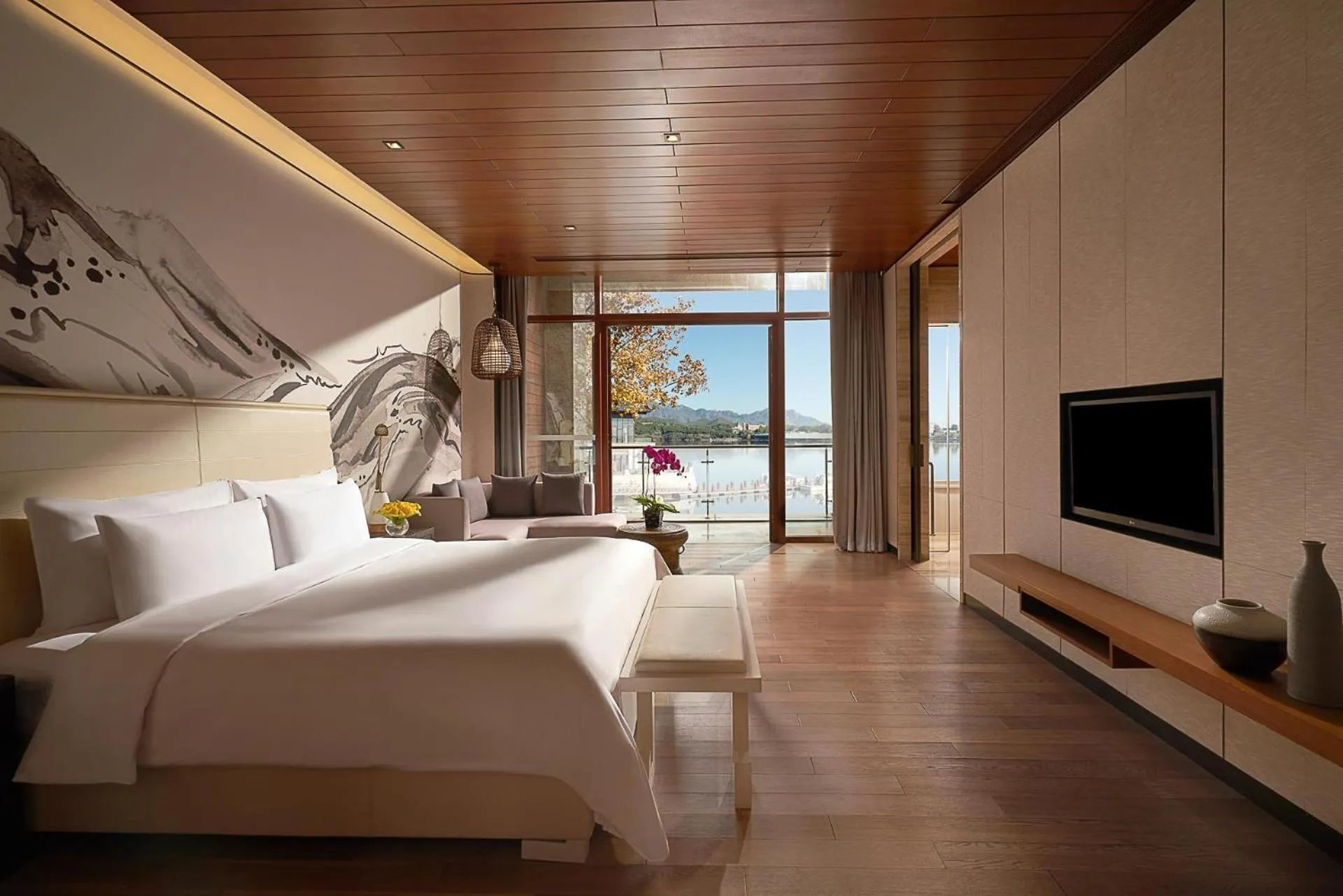 Bedroom, Bed in Yanqi Hotel, Managed by Kempinski