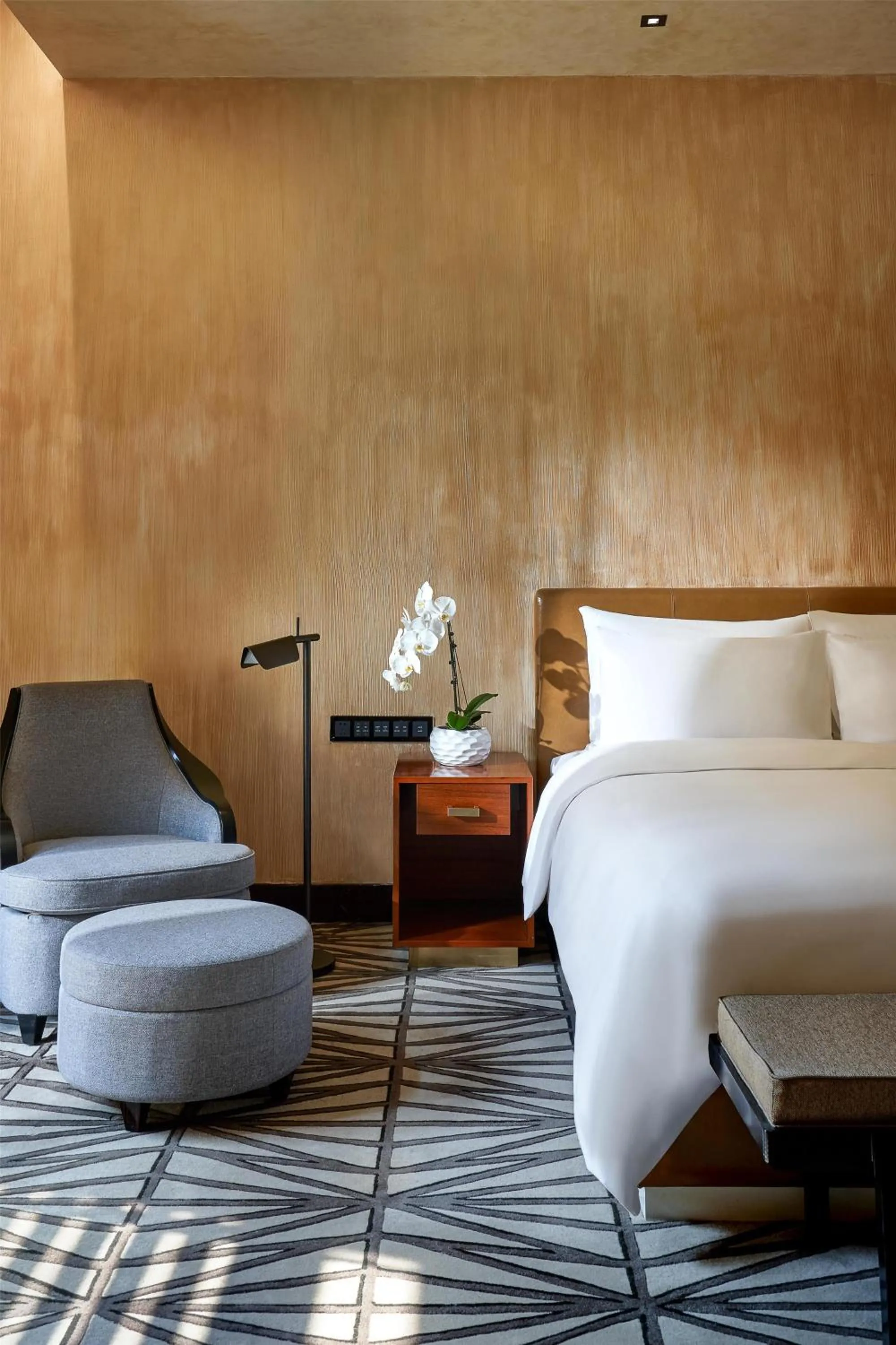 Bedroom, Bed in Yanqi Hotel, Managed by Kempinski