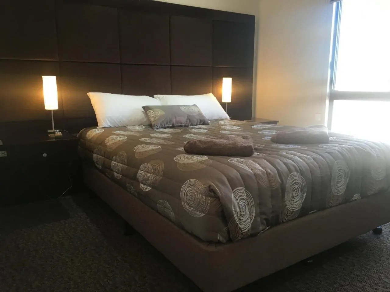 Bed in Western Downs Motor Inn