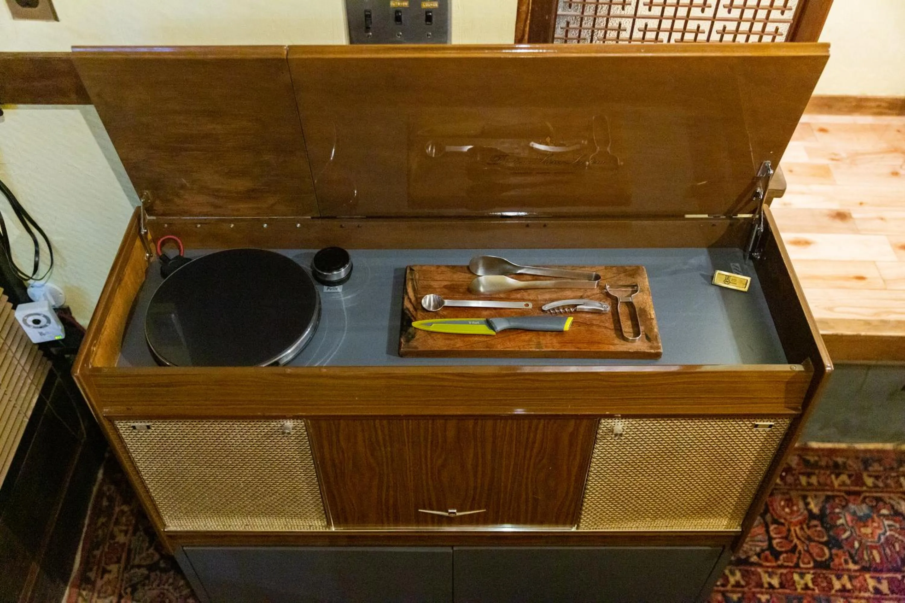 Kitchen or kitchenette in Bamba Hotel Tokyo-Private Townhouse-