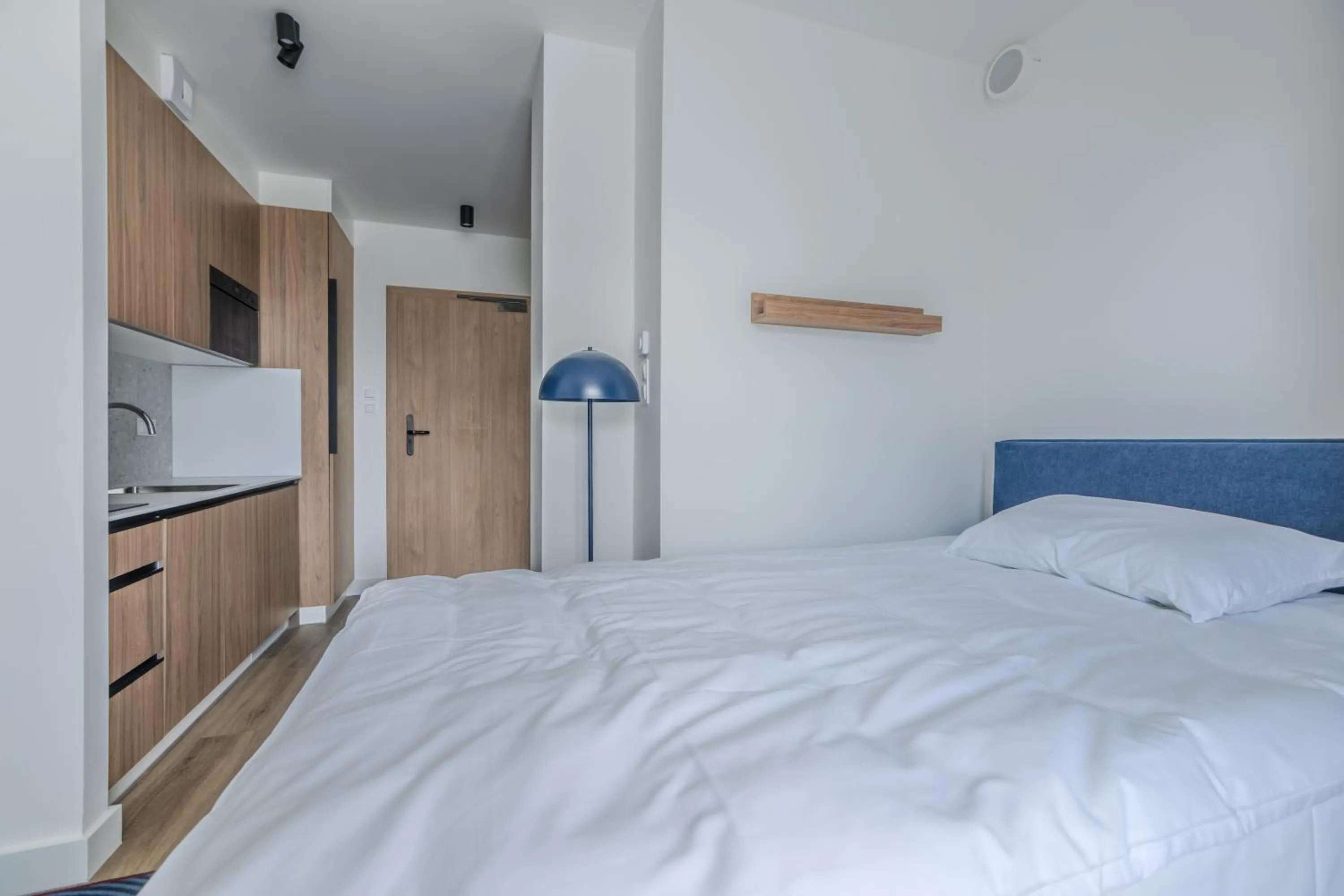 Bed in Noli Gdansk Wrzeszcz