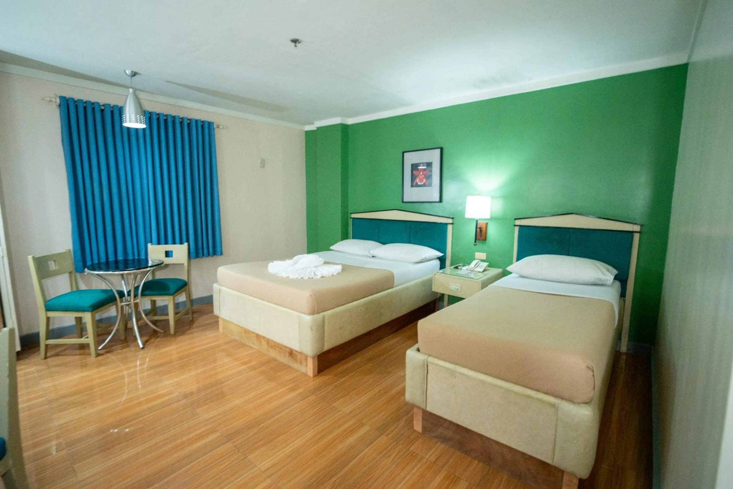 Bedroom, Bed in New Dawn Pensionne House