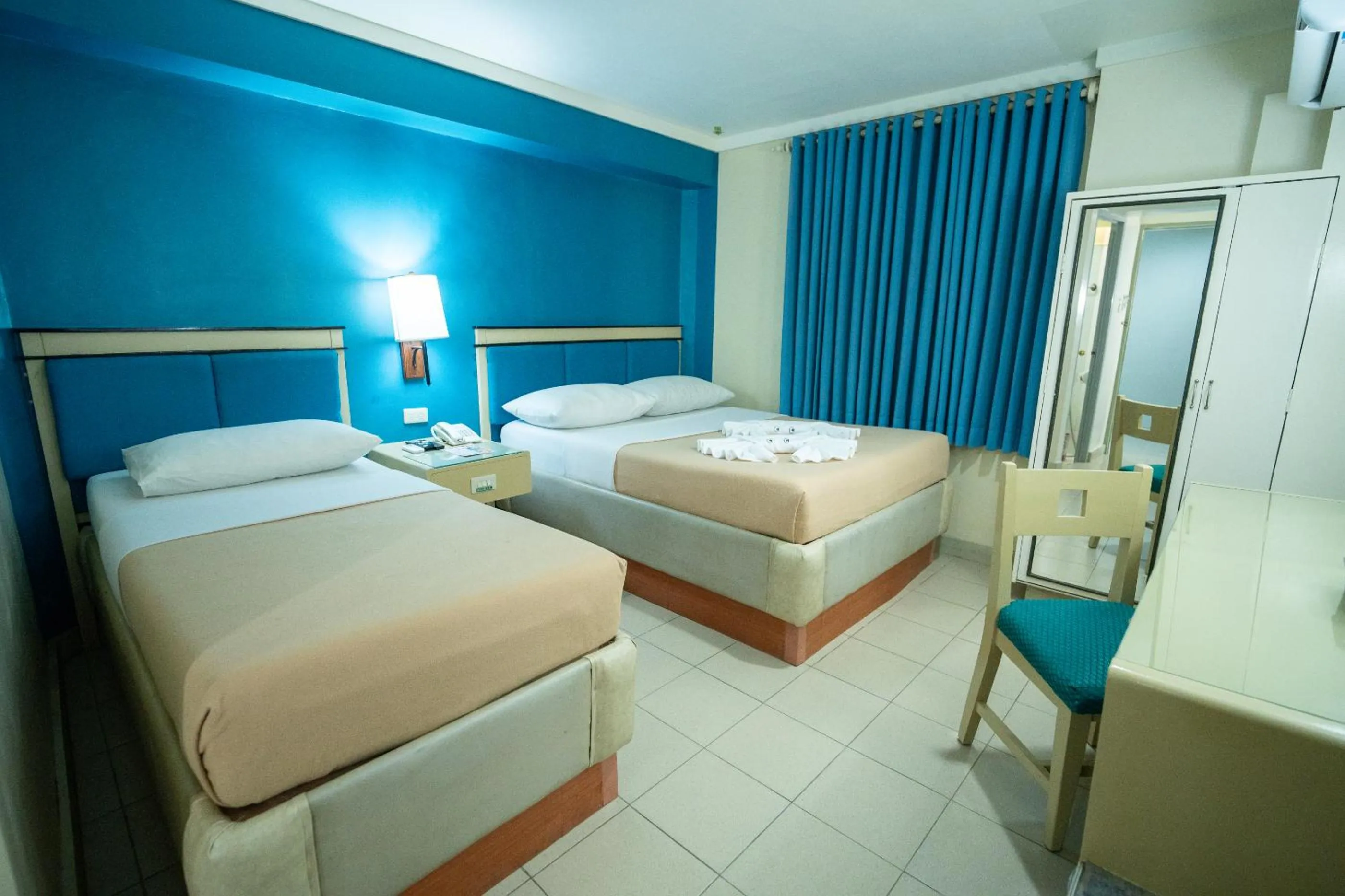 Bedroom, Bed in New Dawn Pensionne House