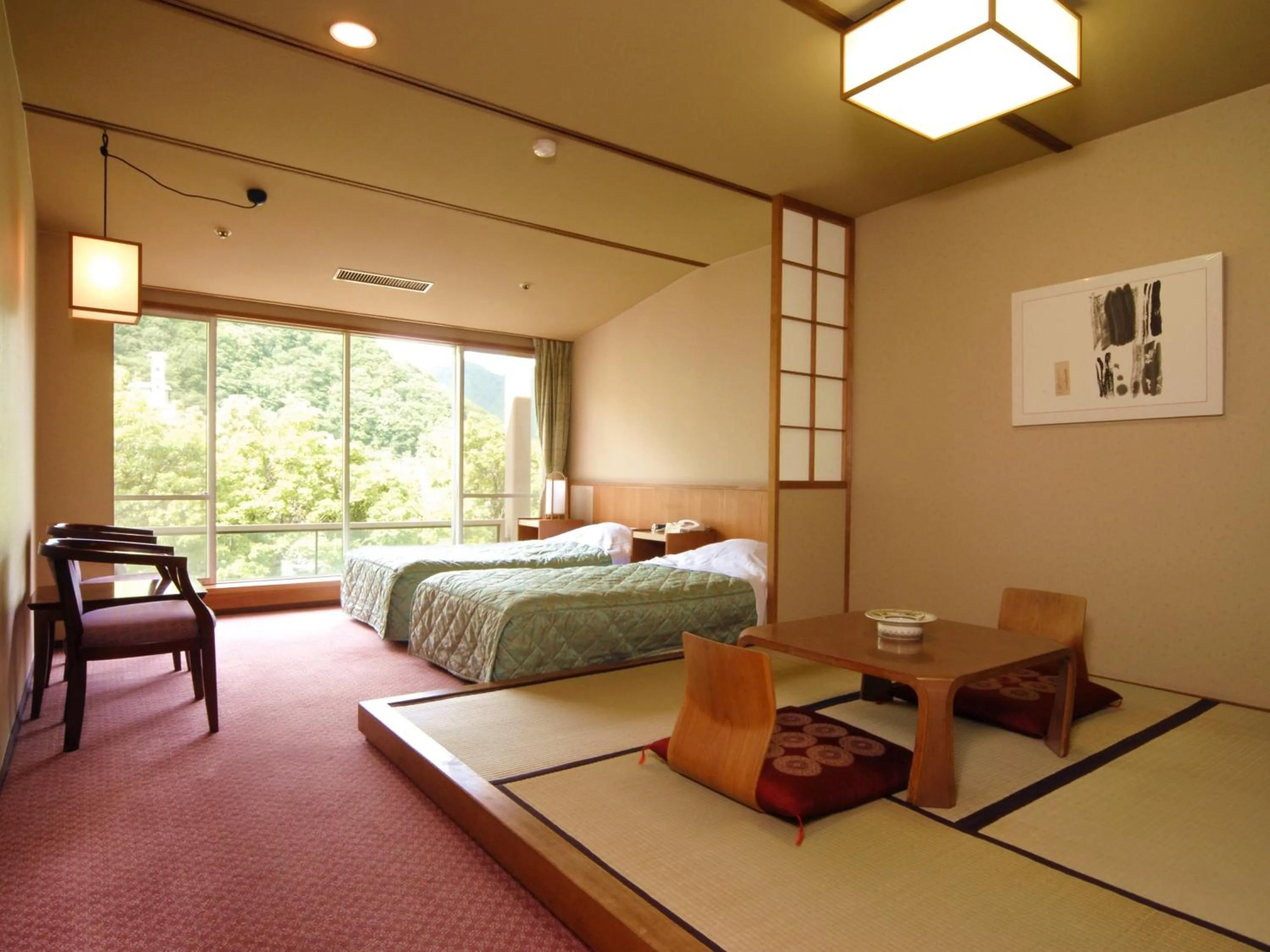 Photo of the whole room, Bed in jyozankei SHIKAnoYU