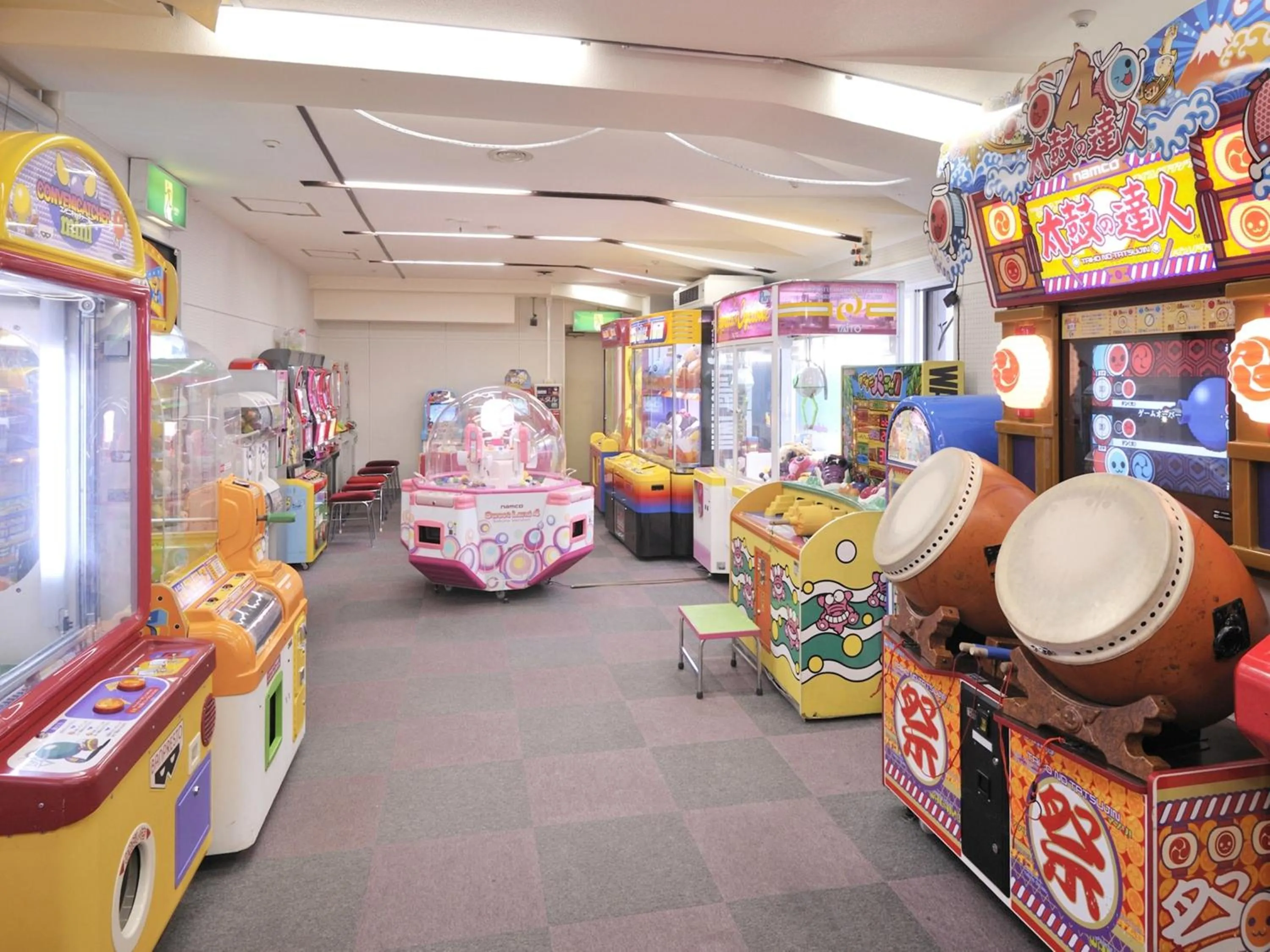 Game Room in jyozankei SHIKAnoYU