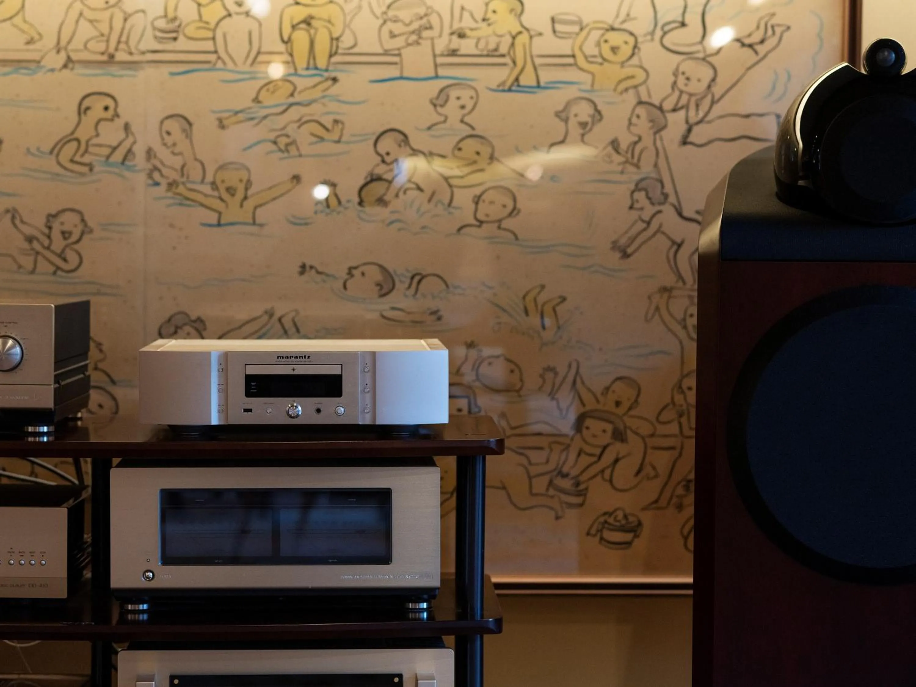 Communal lounge/ TV room in HanaMOMIJI