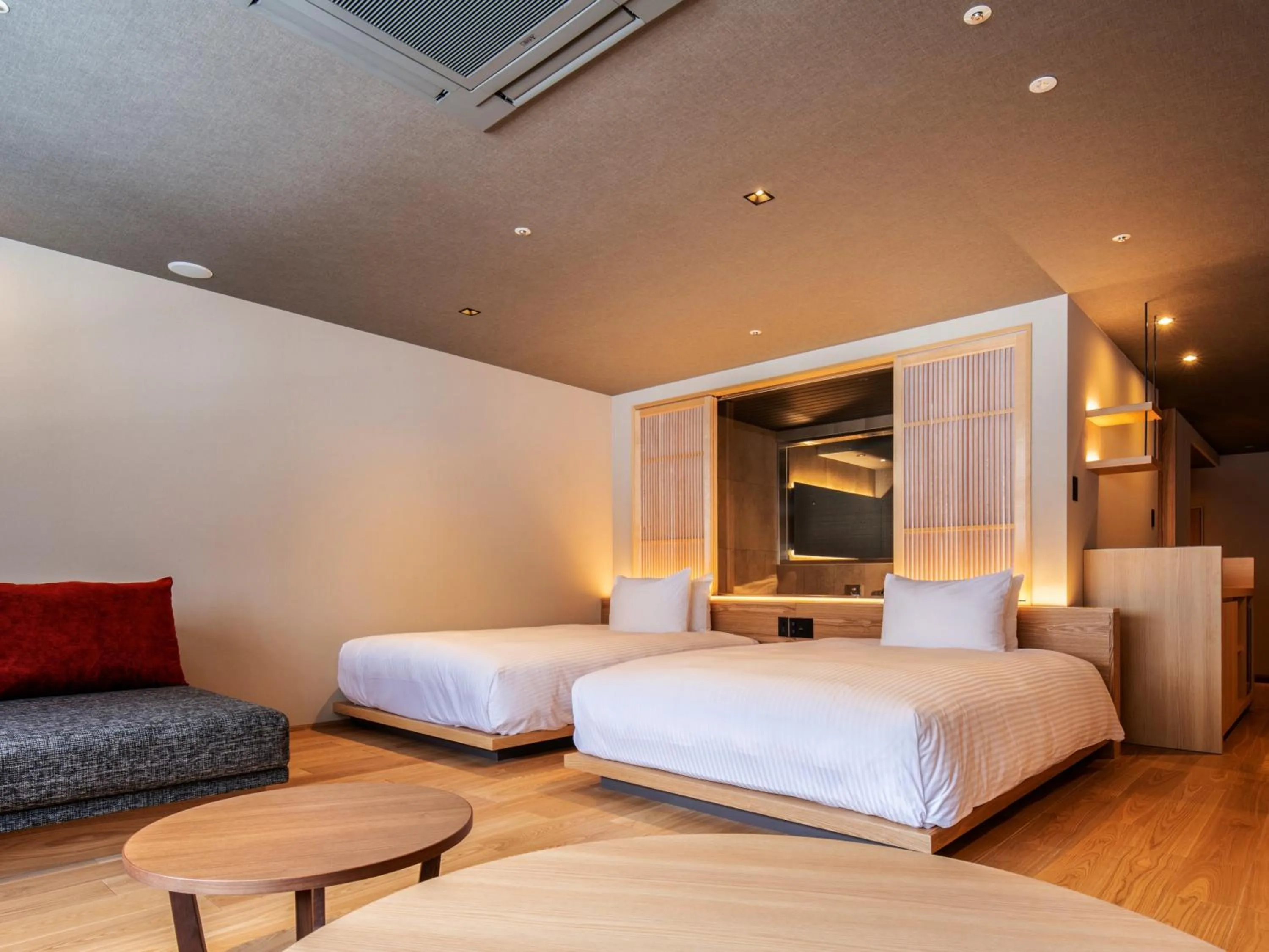 Photo of the whole room, Bed in HanaMOMIJI