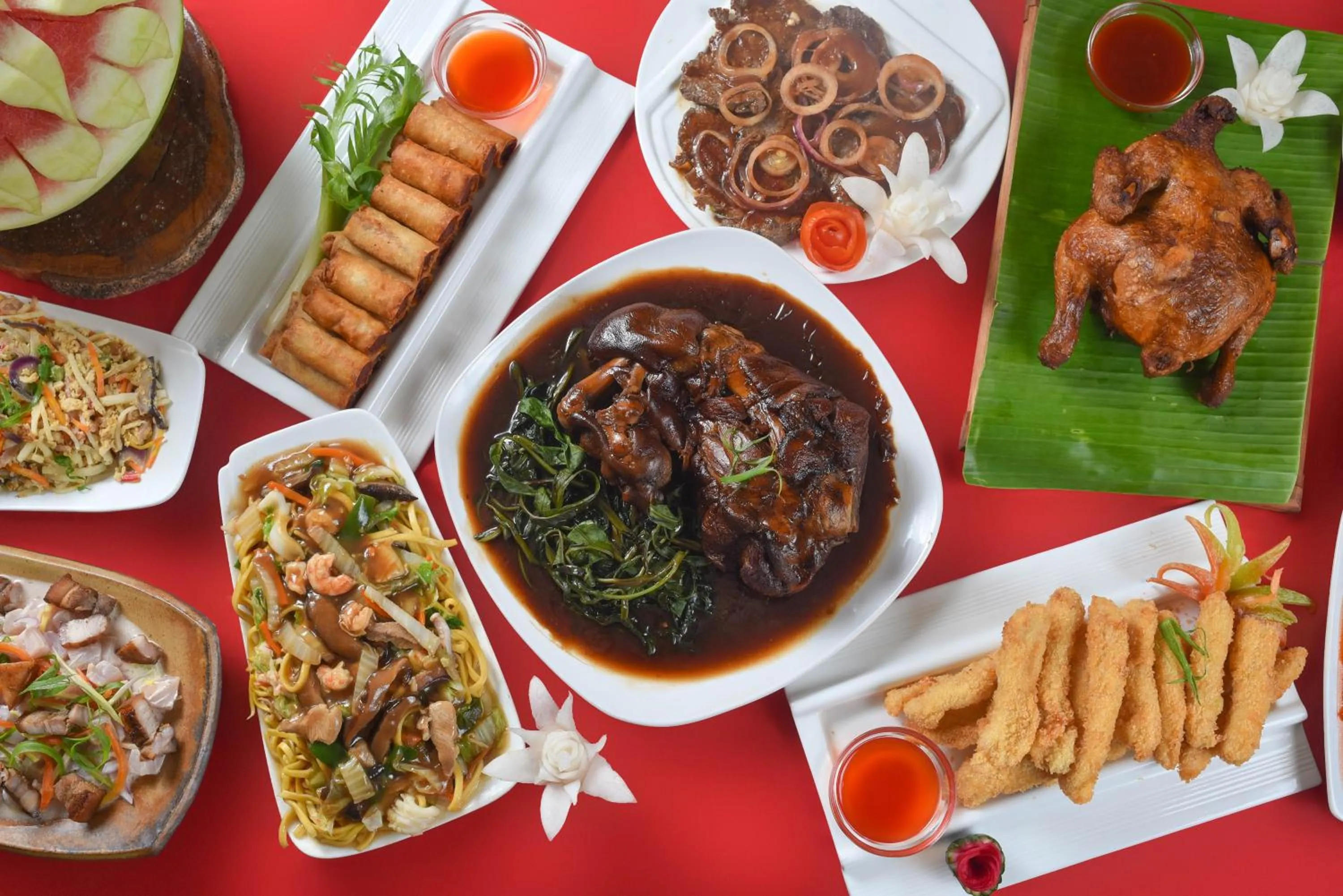 Restaurant/places to eat in Grand City Hotel Inc.