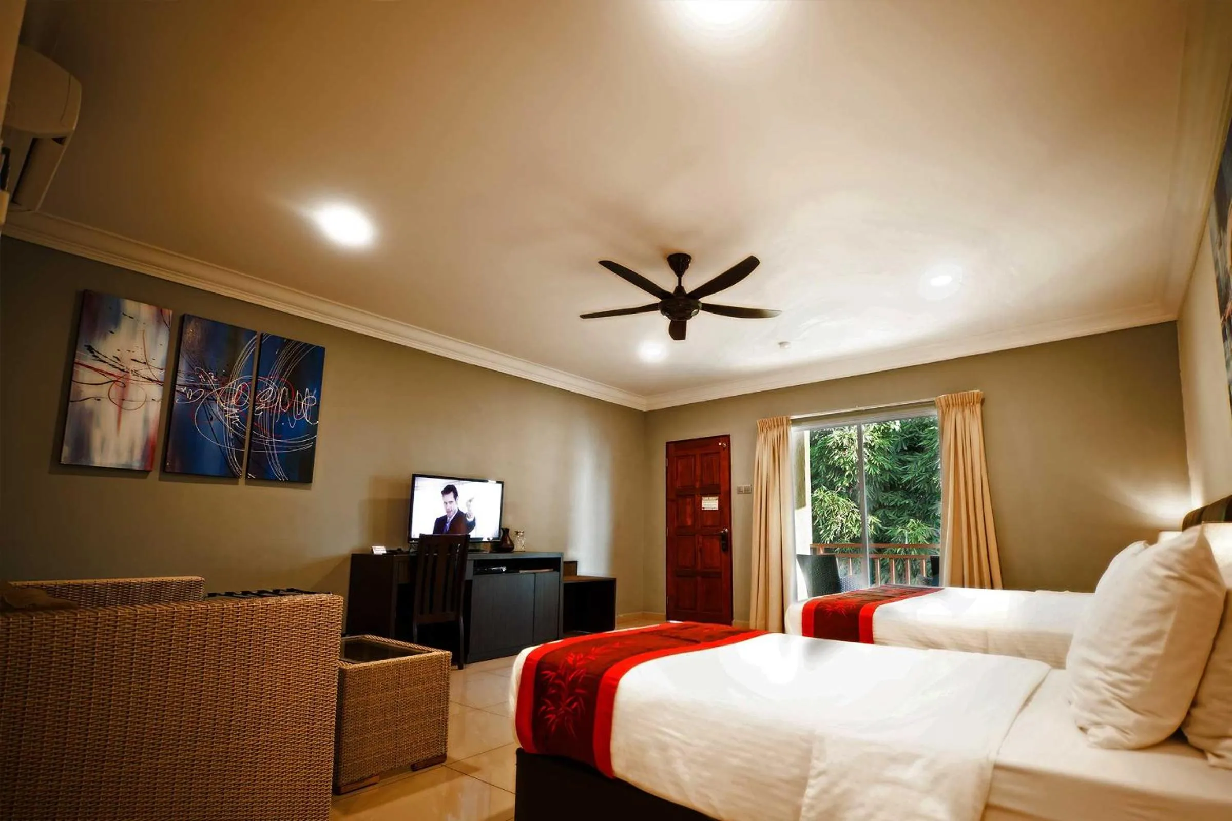 Bed in Tioman Dive Resort