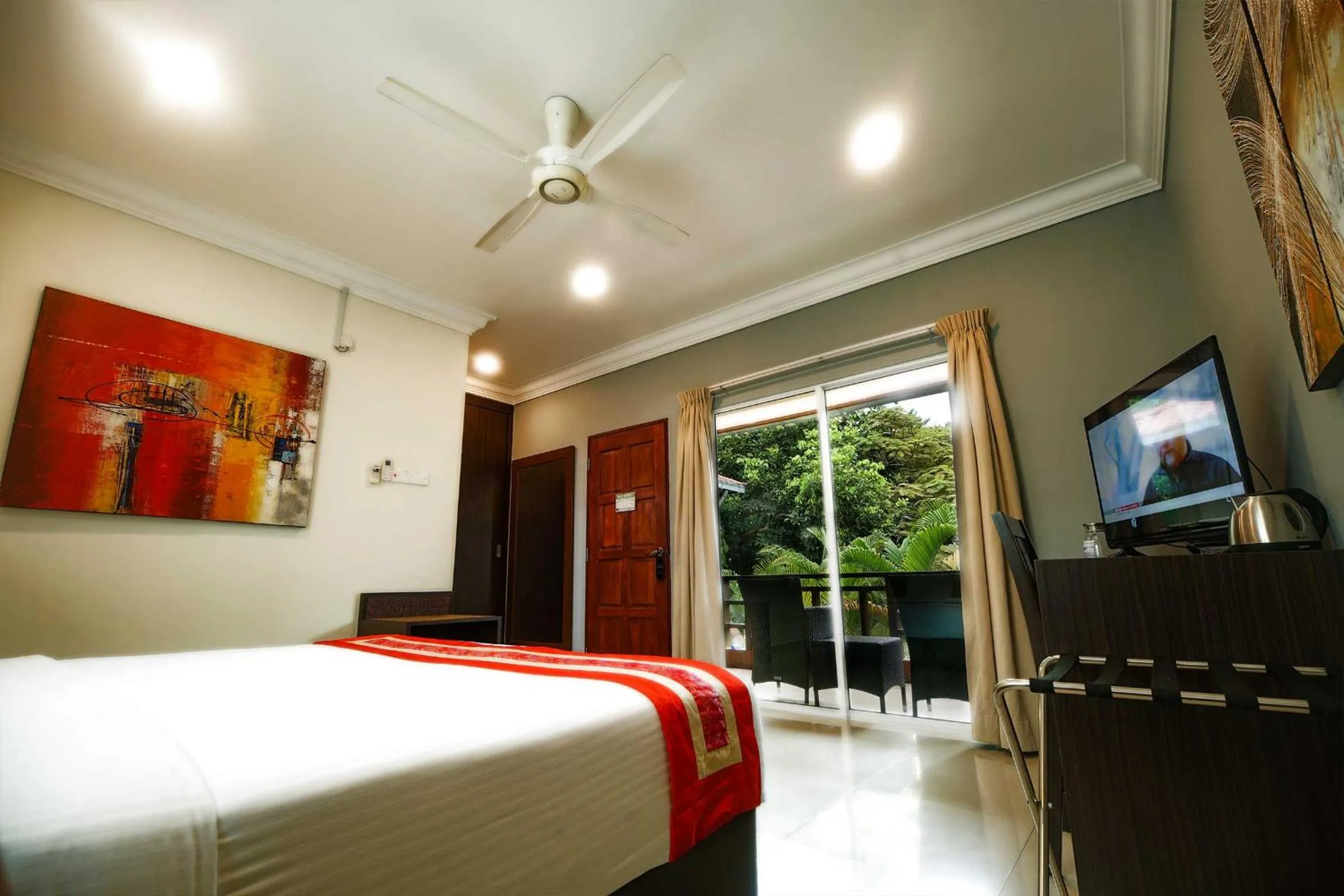 Bed in Tioman Dive Resort