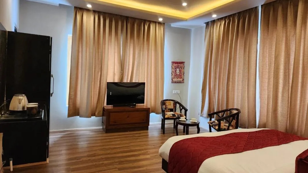 Bed in Hotel Ladakh Heights