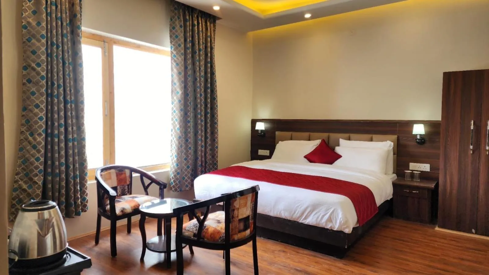 Bed in Hotel Ladakh Heights