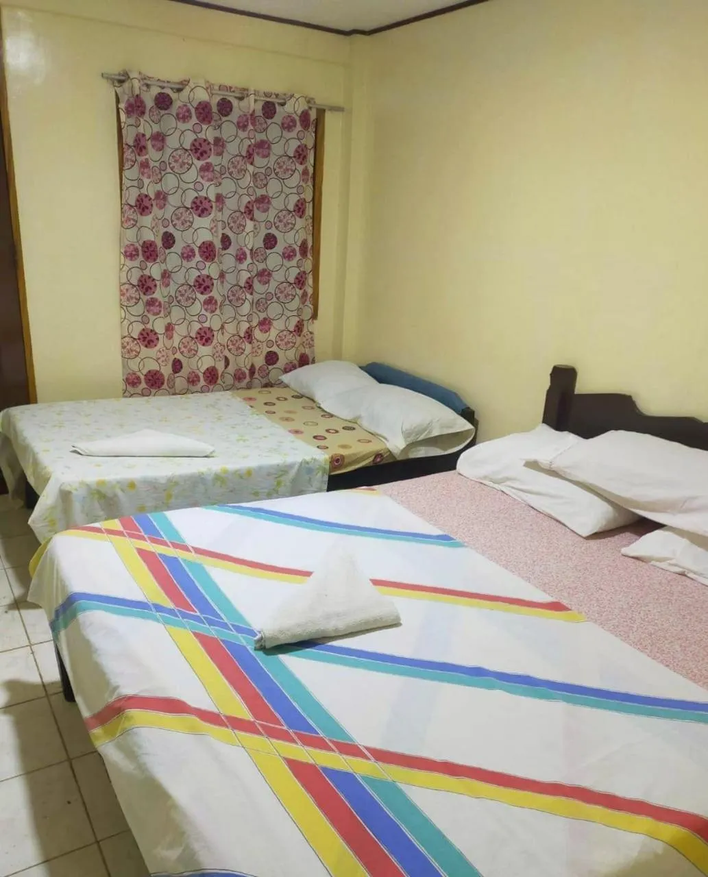 Bedroom, Bed in Moreno's Place