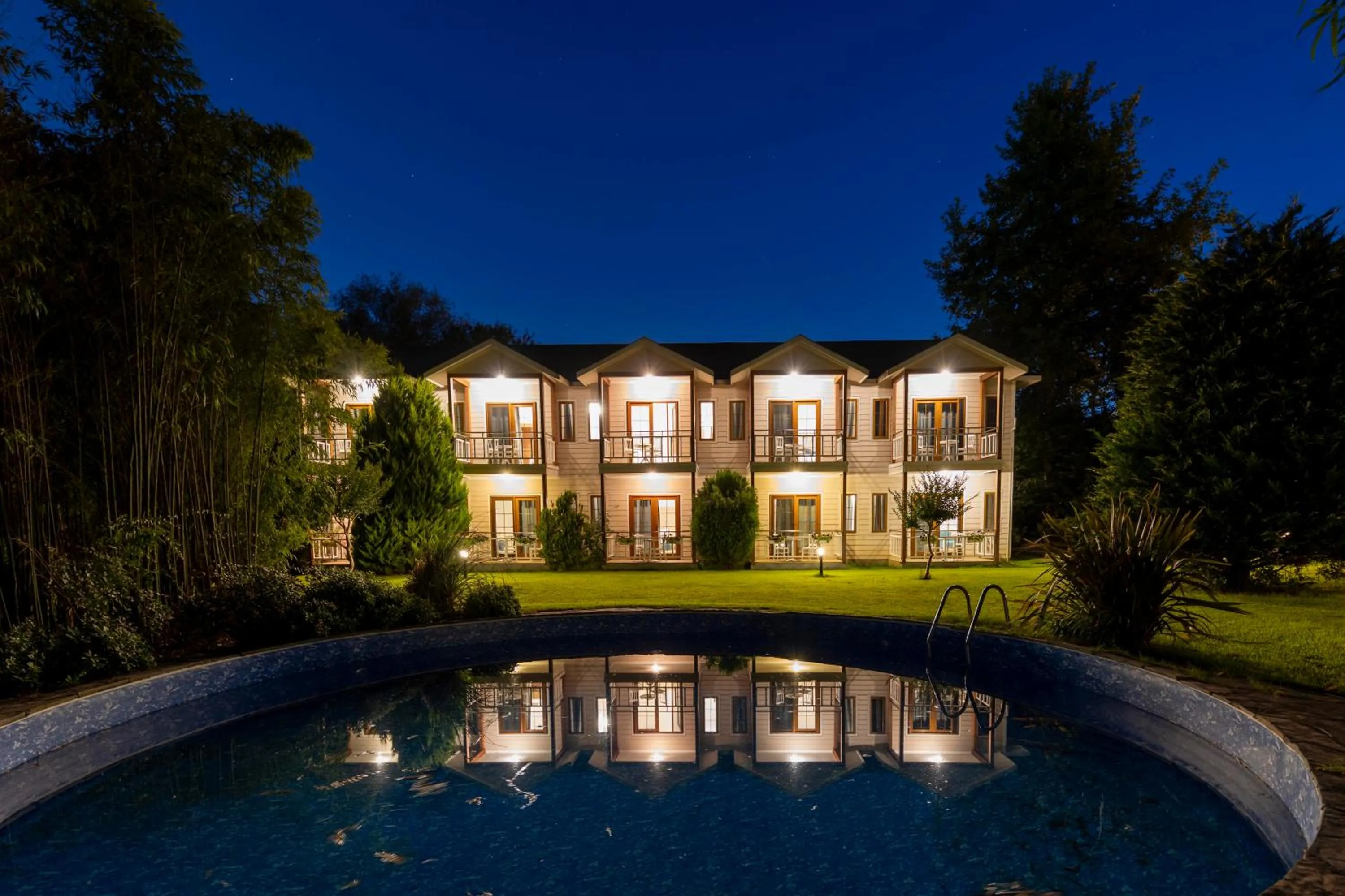 Night in Elite World Village İstanbul Polonezköy