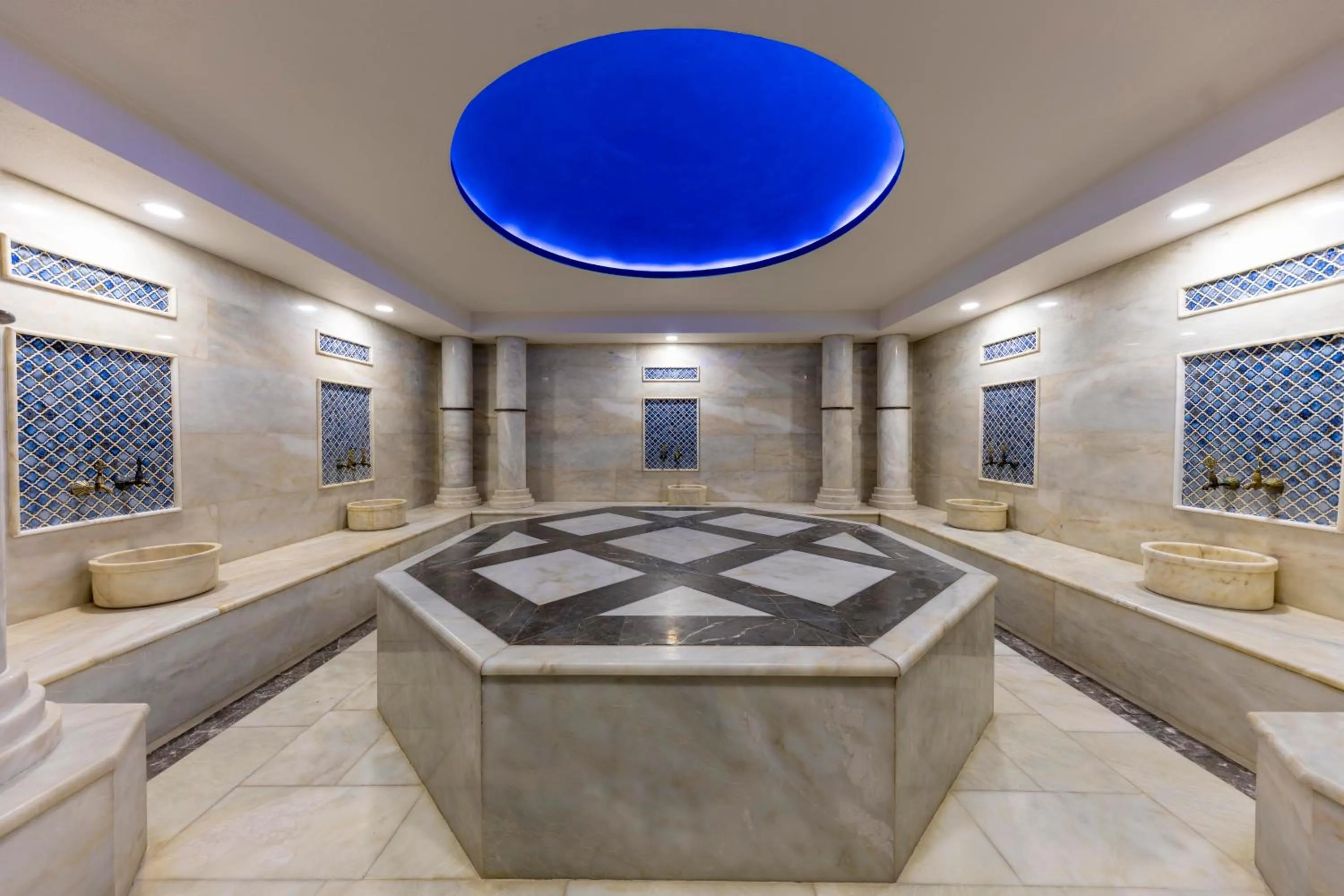 Public Bath in Elite World Village İstanbul Polonezköy