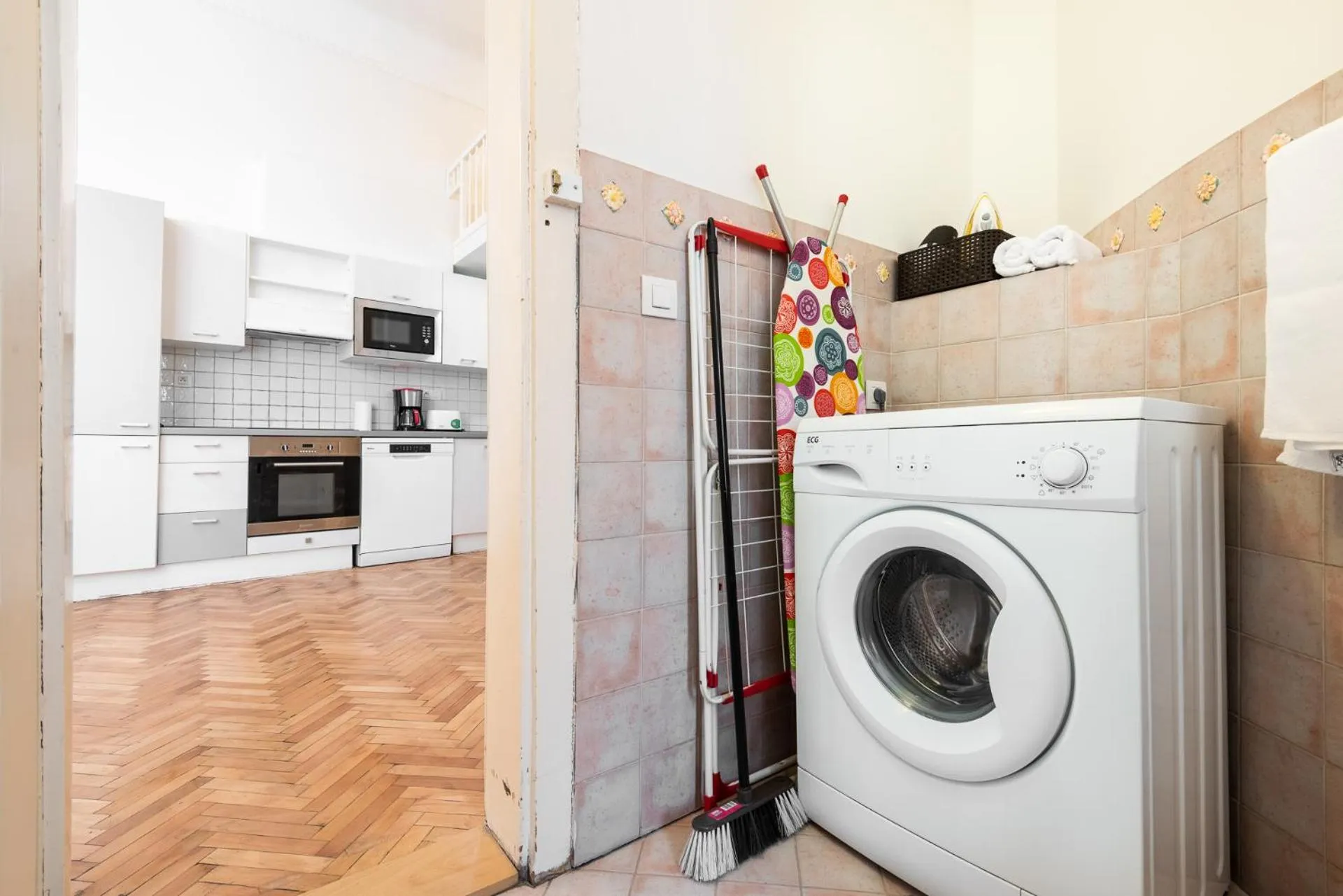 Hybernska Apartments by Pragueforyou