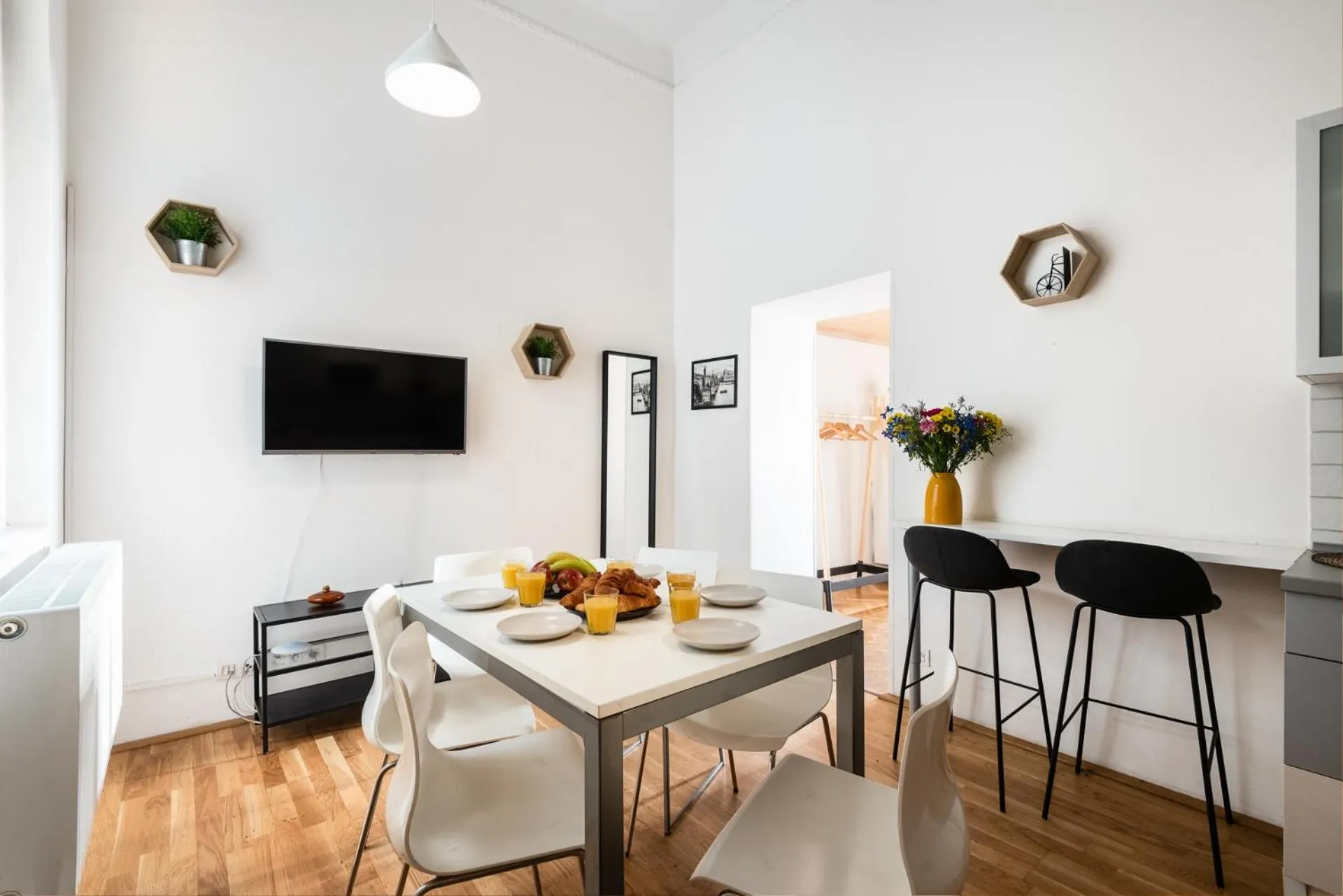 Hybernska Apartments by Pragueforyou