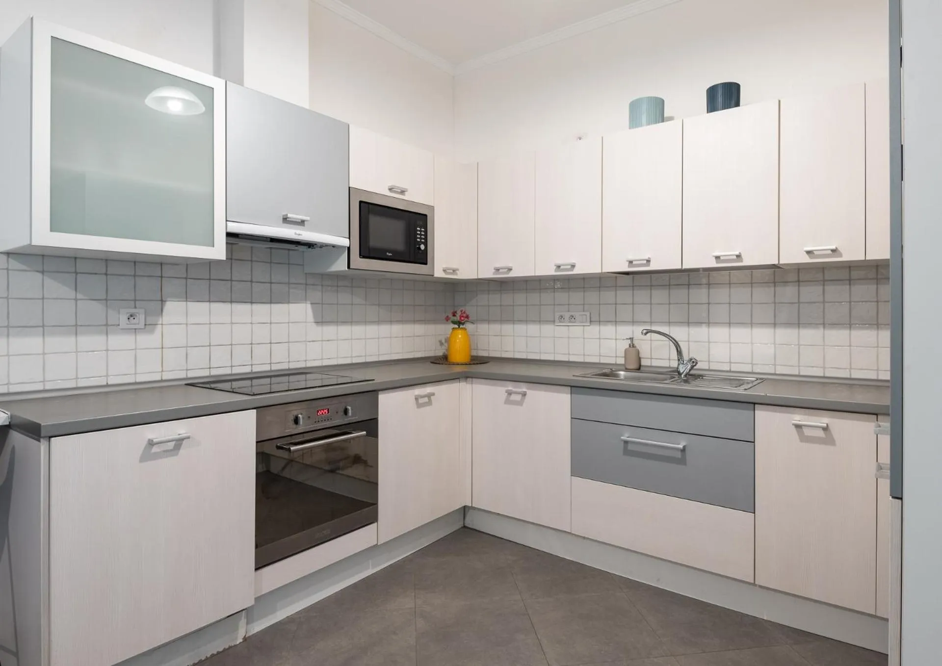 Hybernska Apartments by Pragueforyou