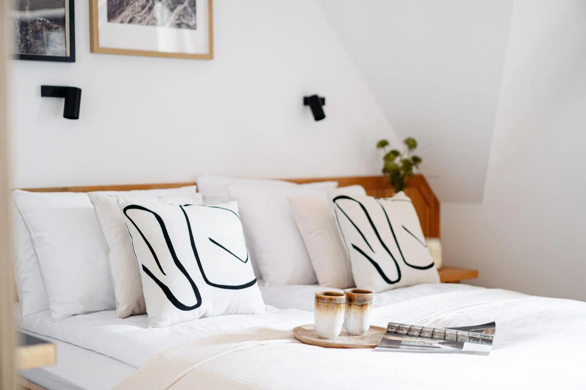 Bed in White Hills - LoftAffair Spa Collection