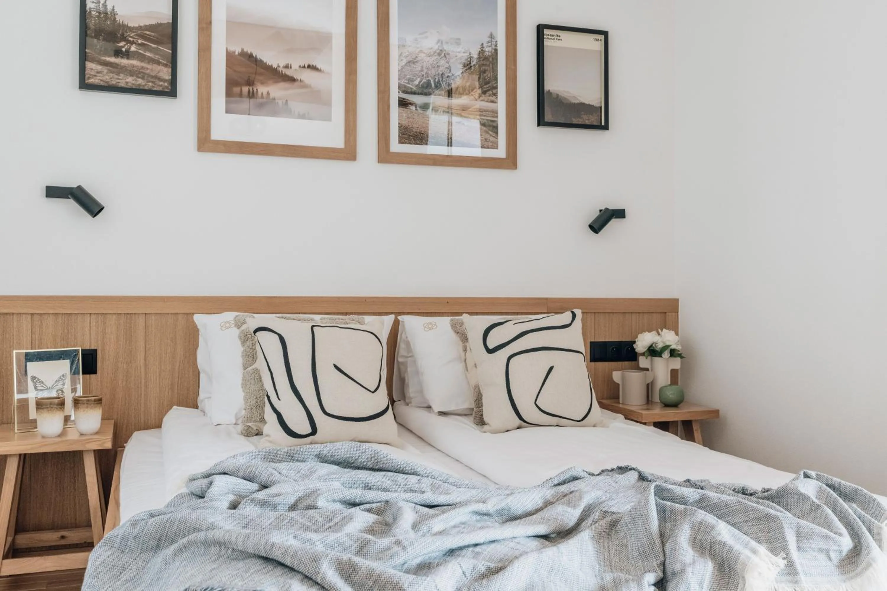 Bed in White Hills - LoftAffair Spa Collection