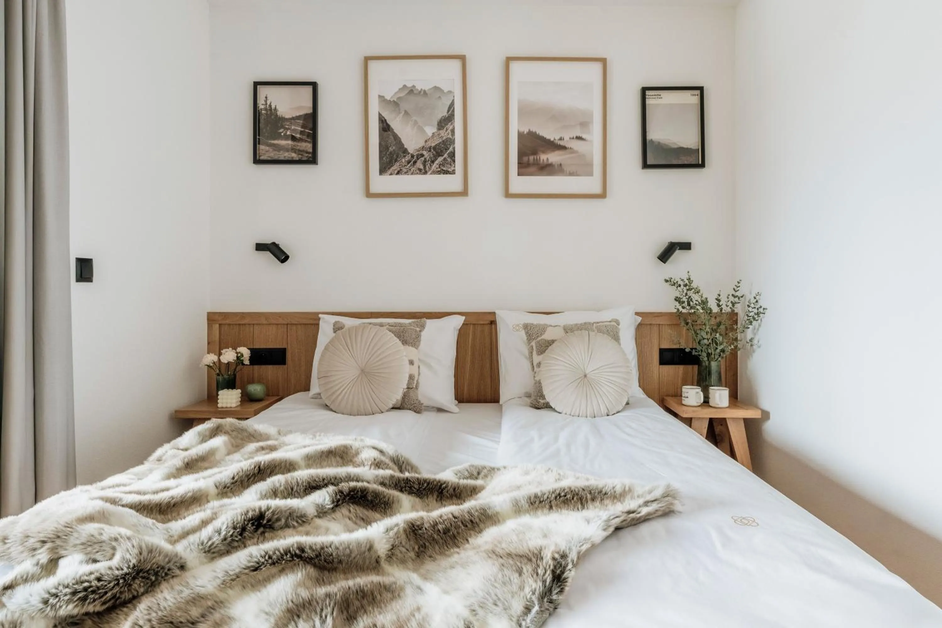 Bed in White Hills - LoftAffair Spa Collection