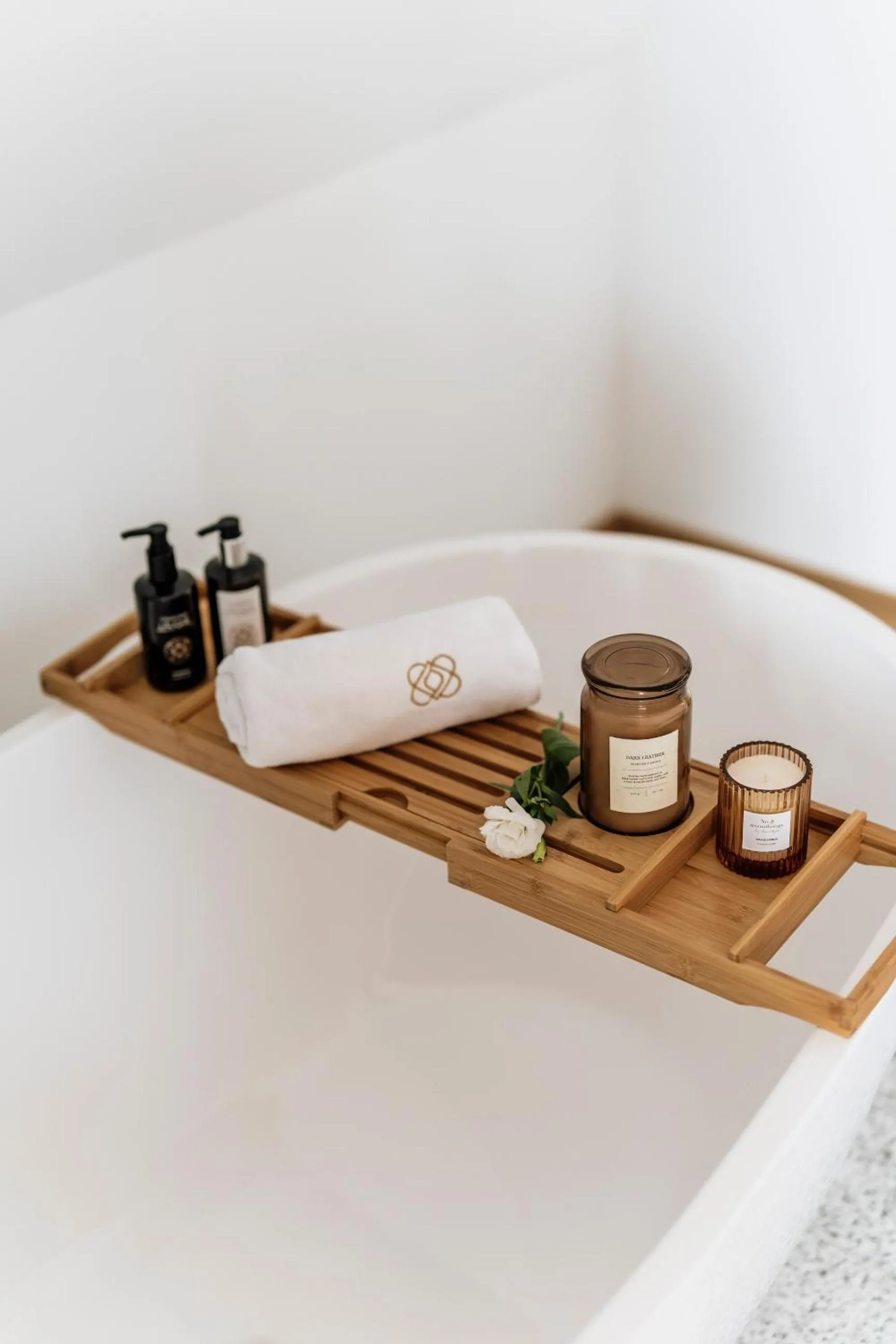 Bathroom in White Hills - LoftAffair Spa Collection