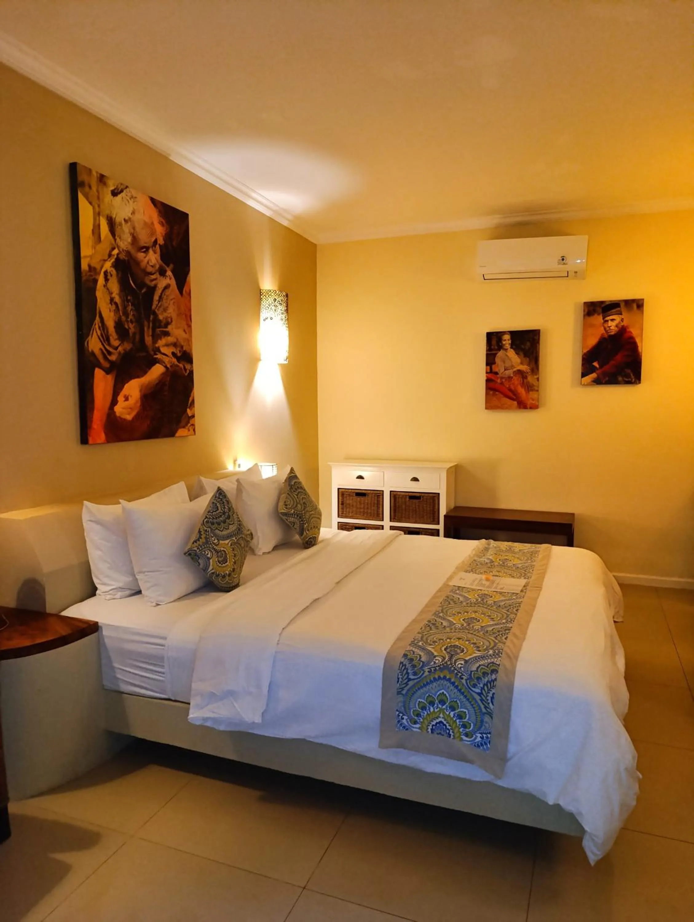 Bed in Scallywags Smugglers