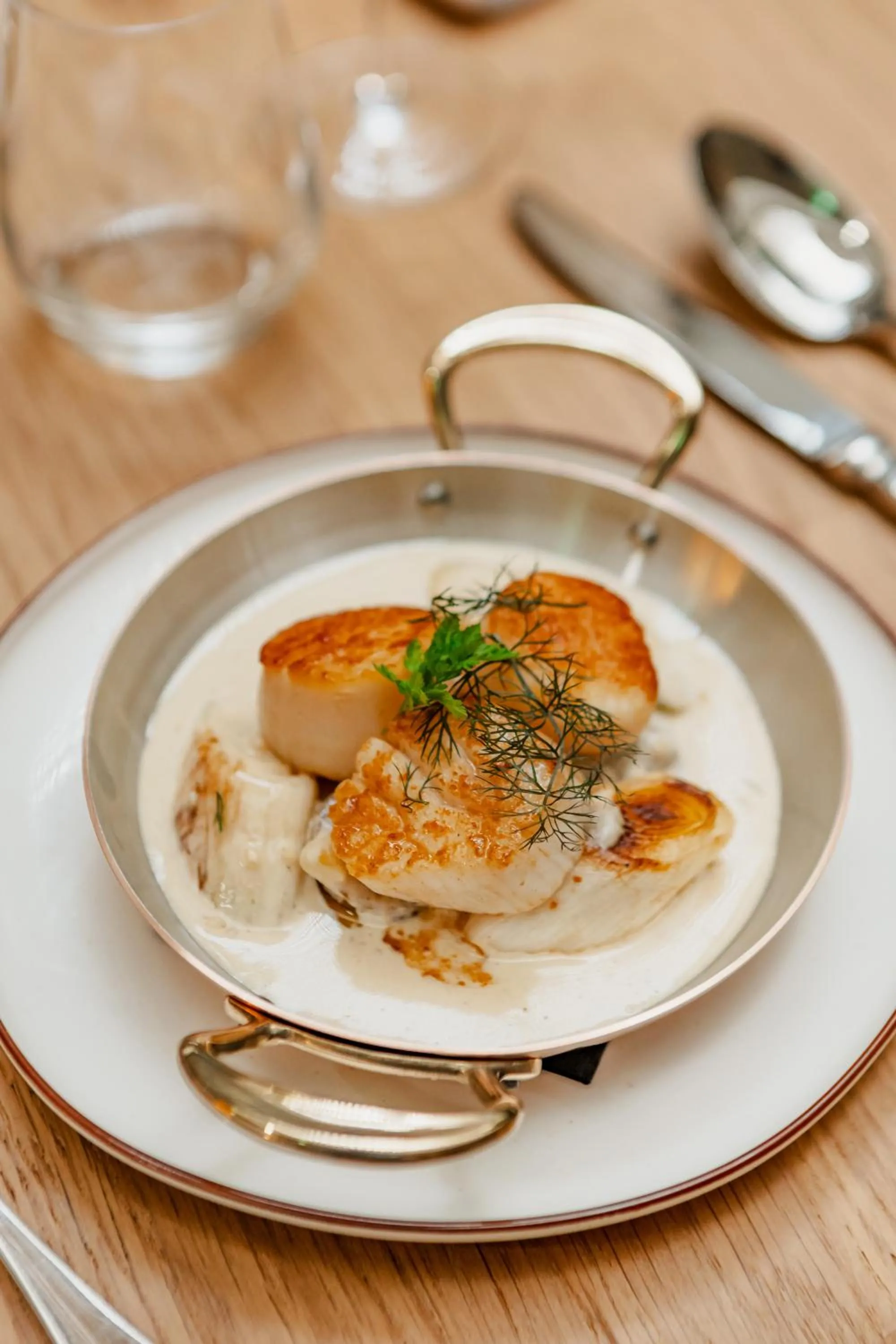 Restaurant/places to eat in Miss Fuller