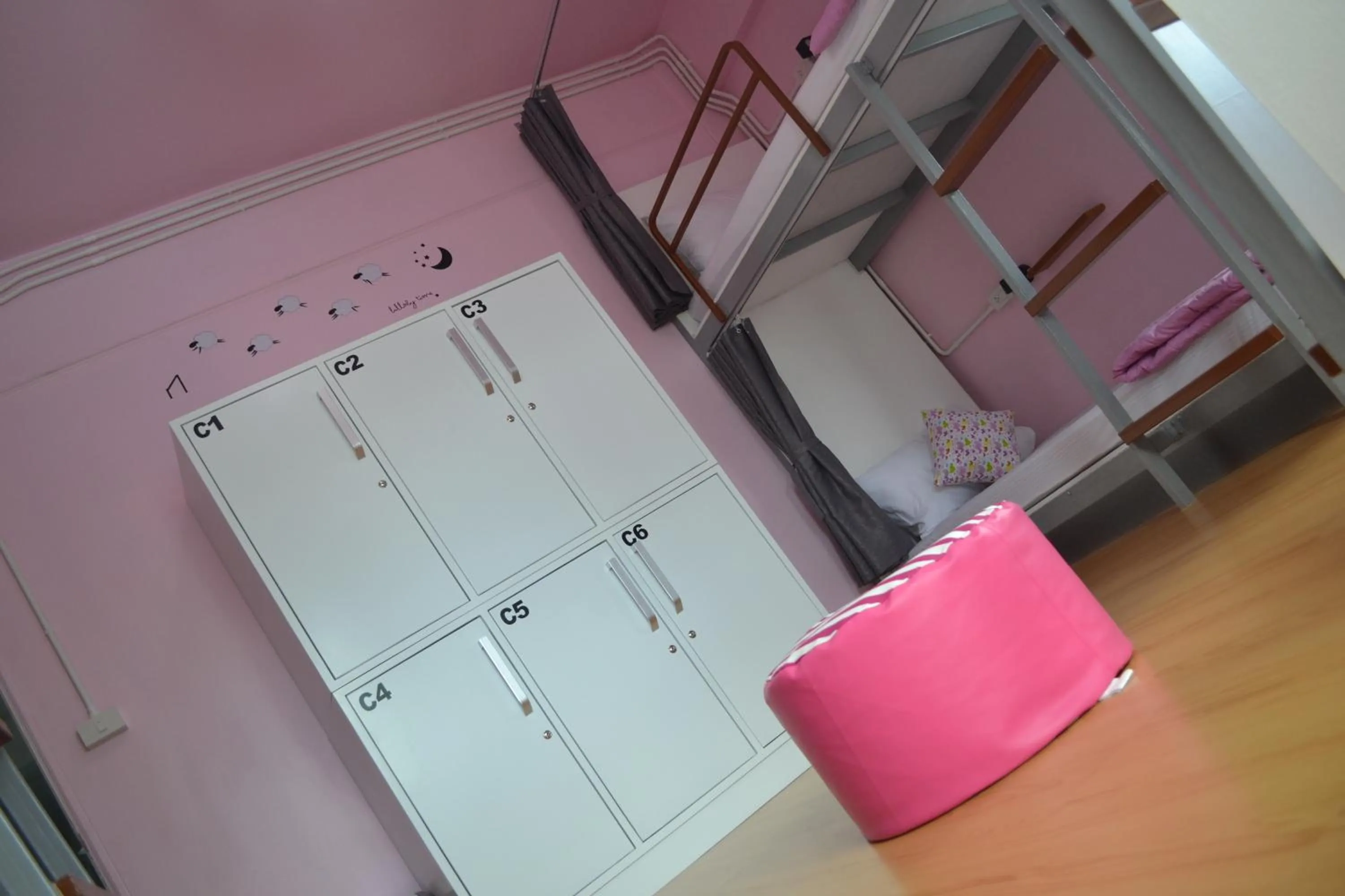 Bedroom, Bed in iDeal Beds Hostel Ao Nang Beach