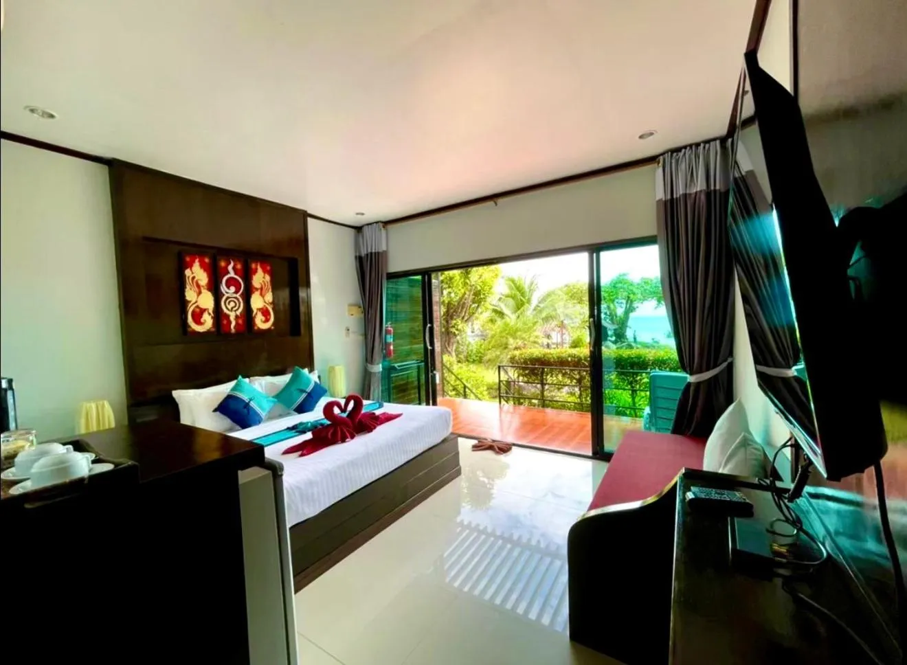Photo of the whole room, Bed in Kathalee Beach Resort & Spa