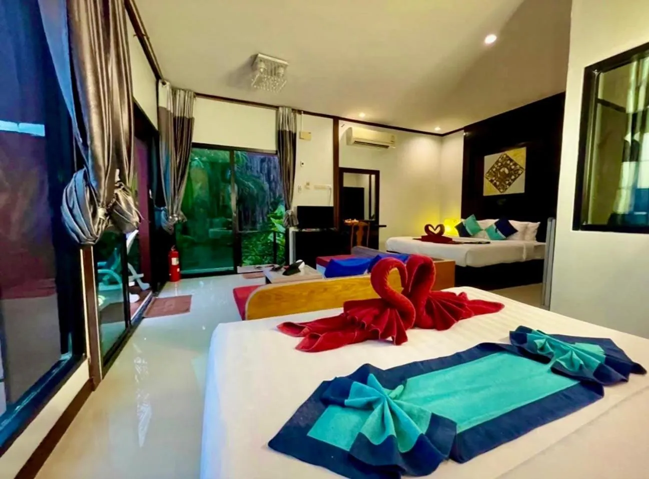 Bed in Kathalee Beach Resort & Spa