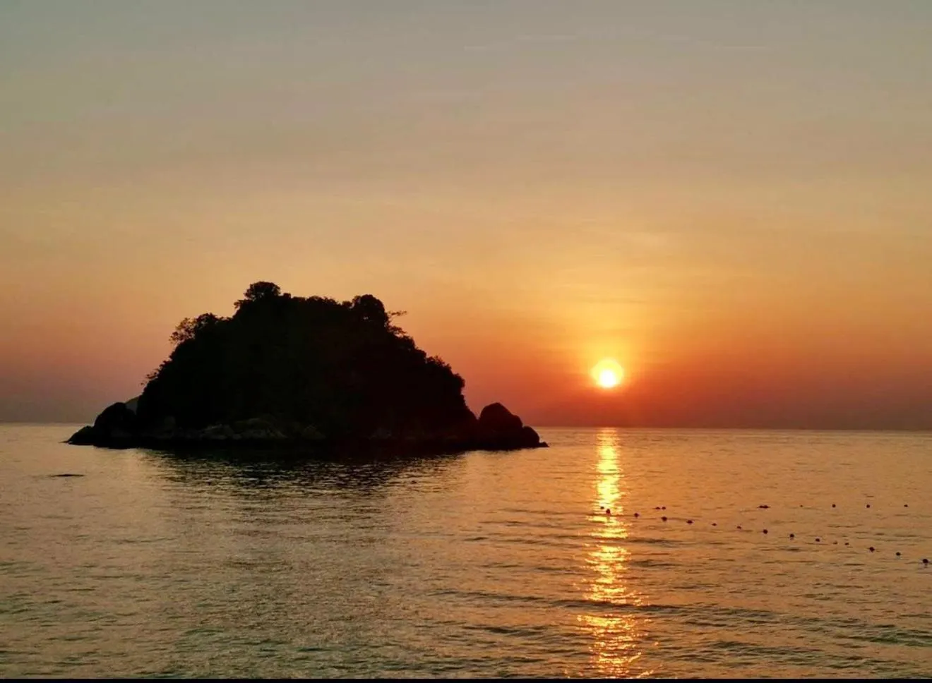 Sea view in Kathalee Beach Resort & Spa