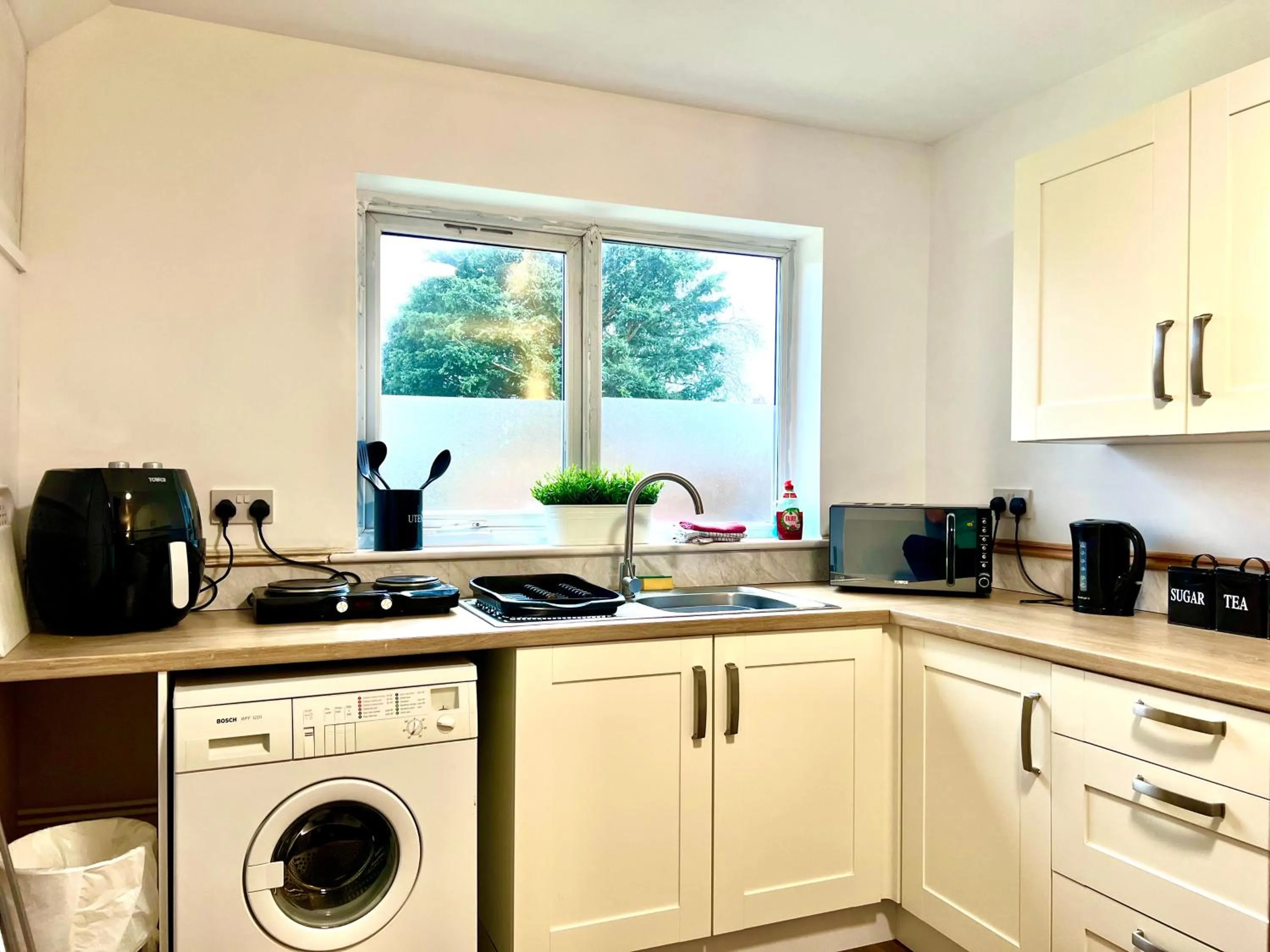 Kitchen or kitchenette in St Andrews house Hotel