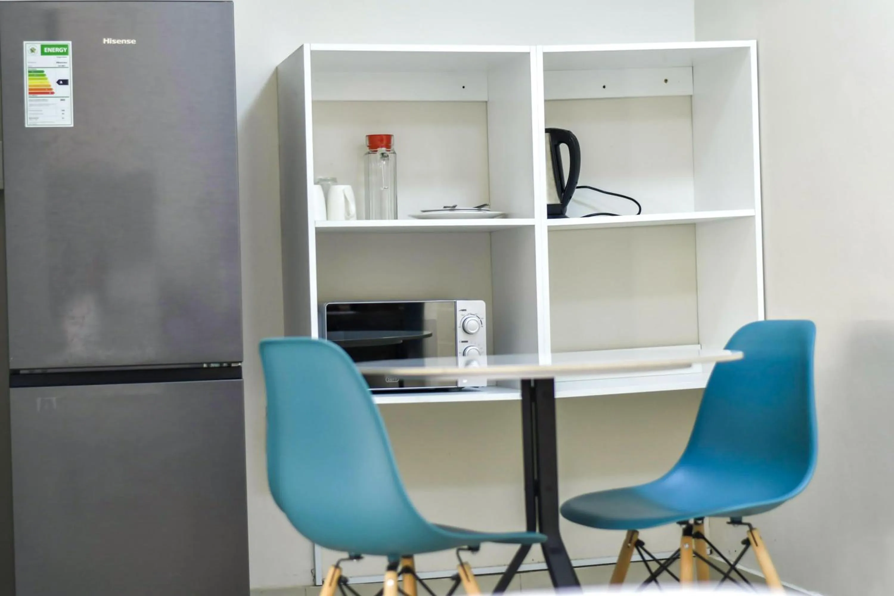 Kitchen or kitchenette in Bayside Hotel Suites